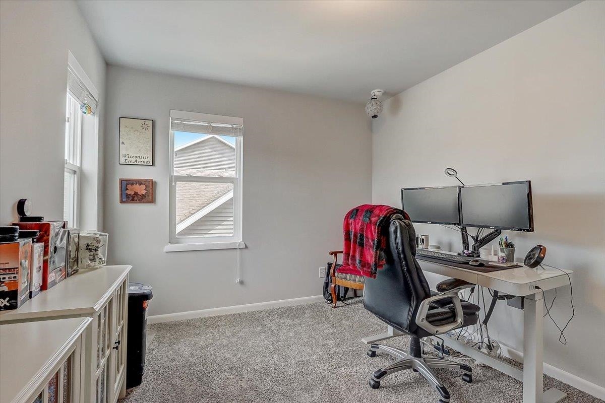 9316 Sleepy Pond Way