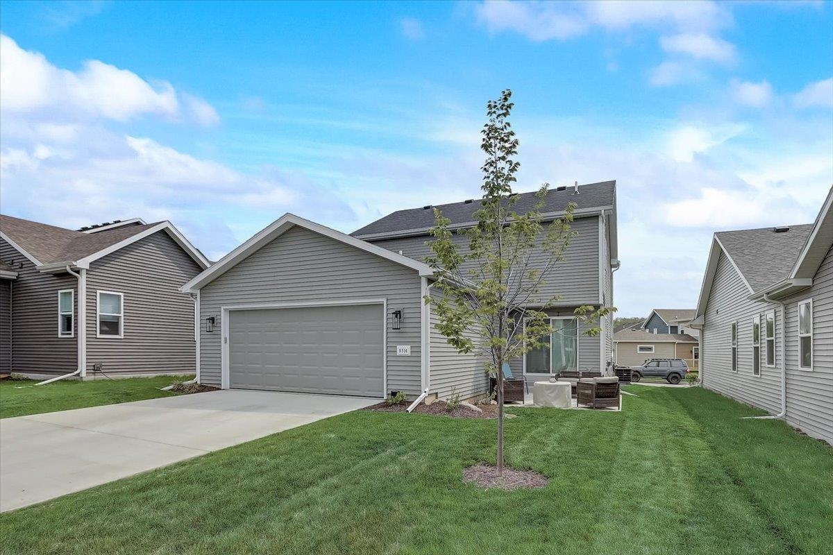9316 Sleepy Pond Way