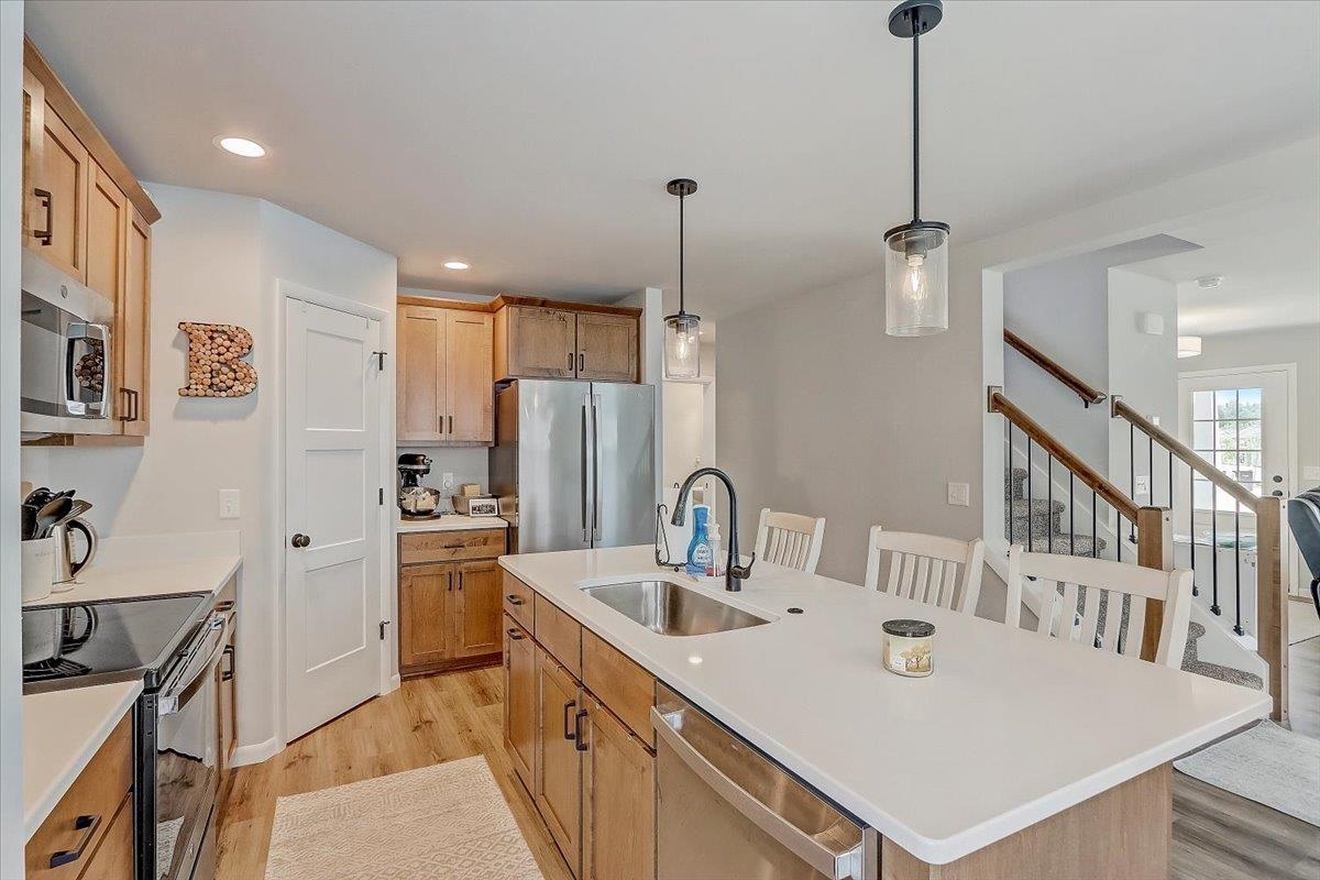 9316 Sleepy Pond Way