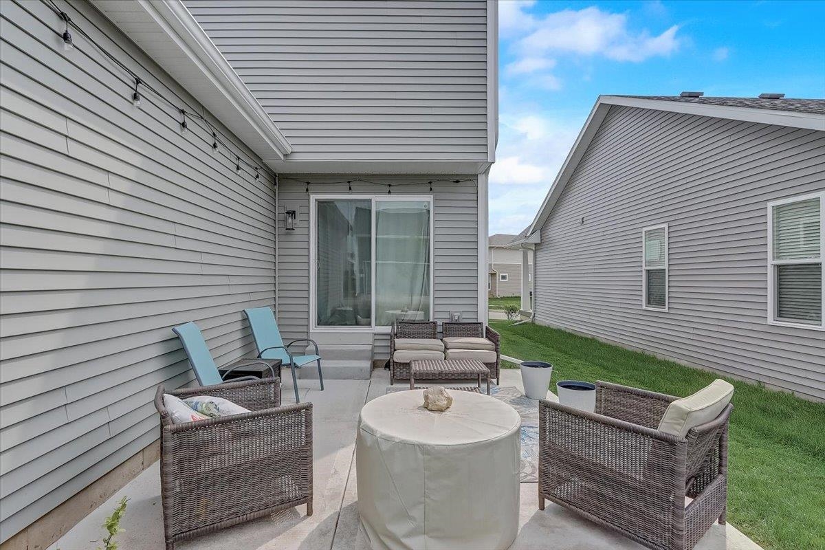 9316 Sleepy Pond Way