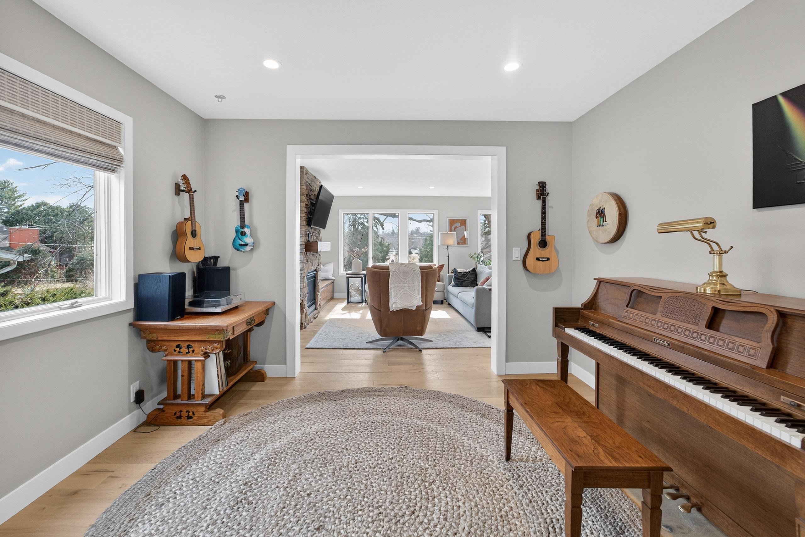 3309 Tally Ho Lane