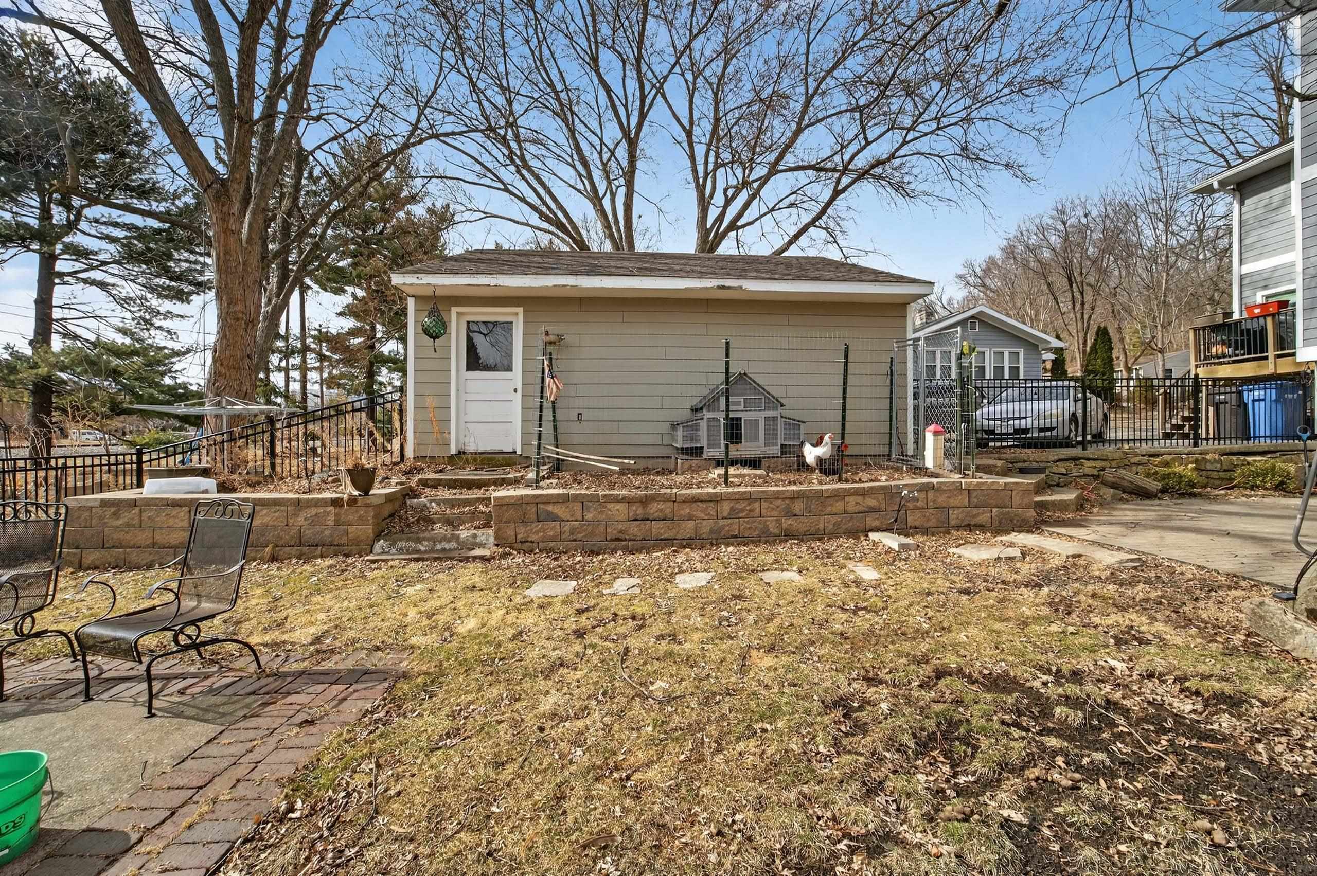 3309 Tally Ho Lane
