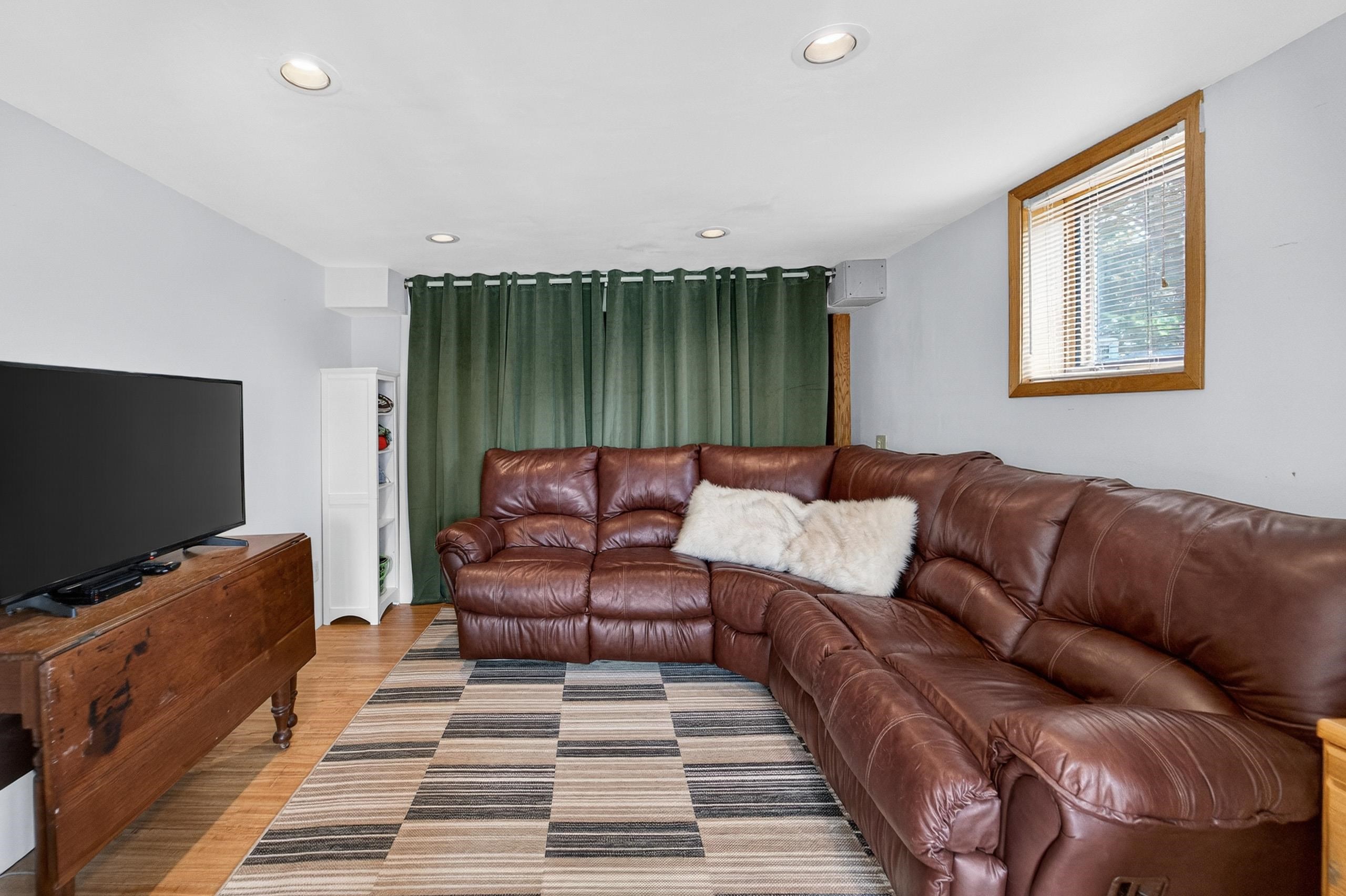 3309 Tally Ho Lane