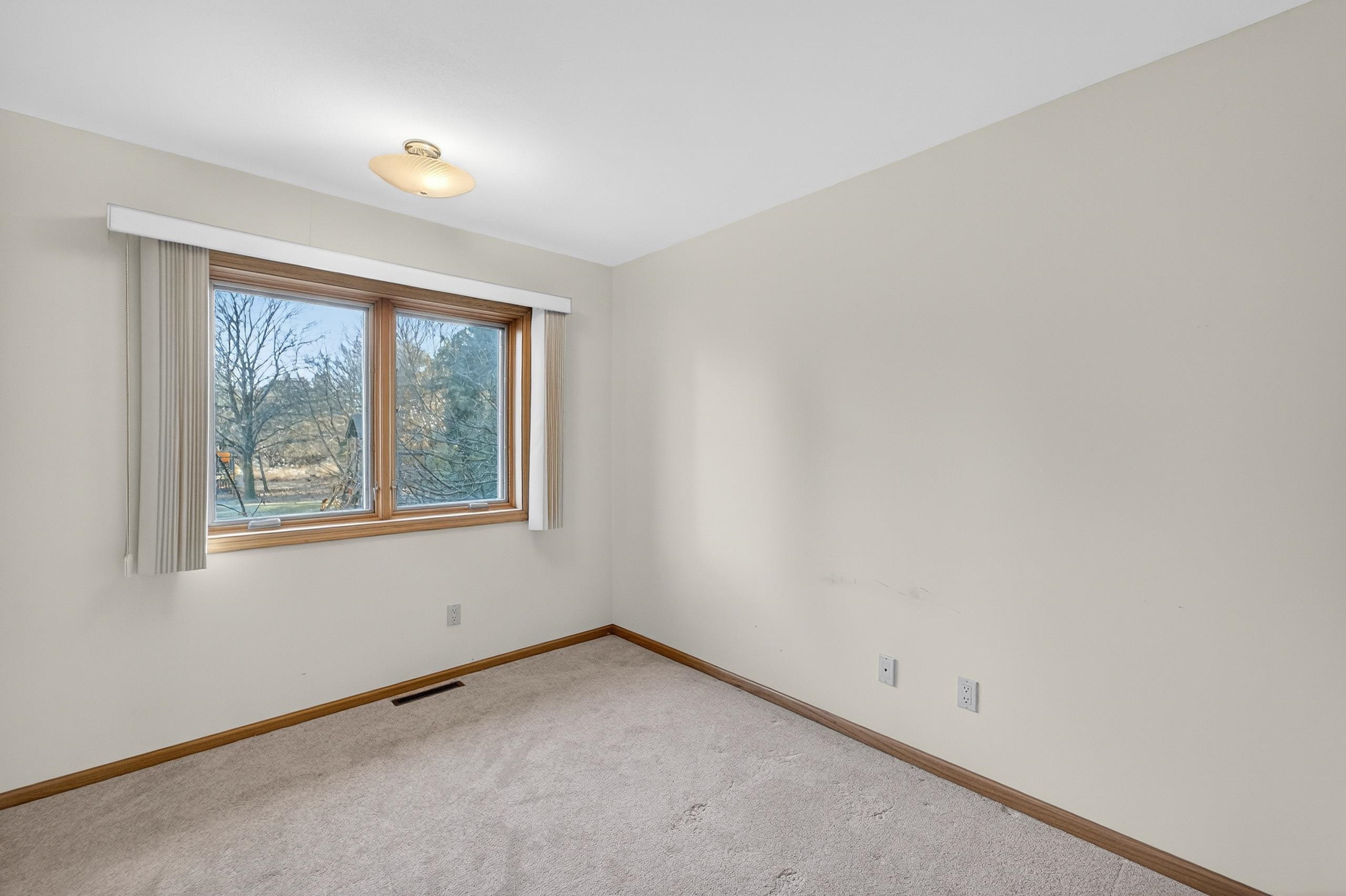 1214-1216 N High Point Road