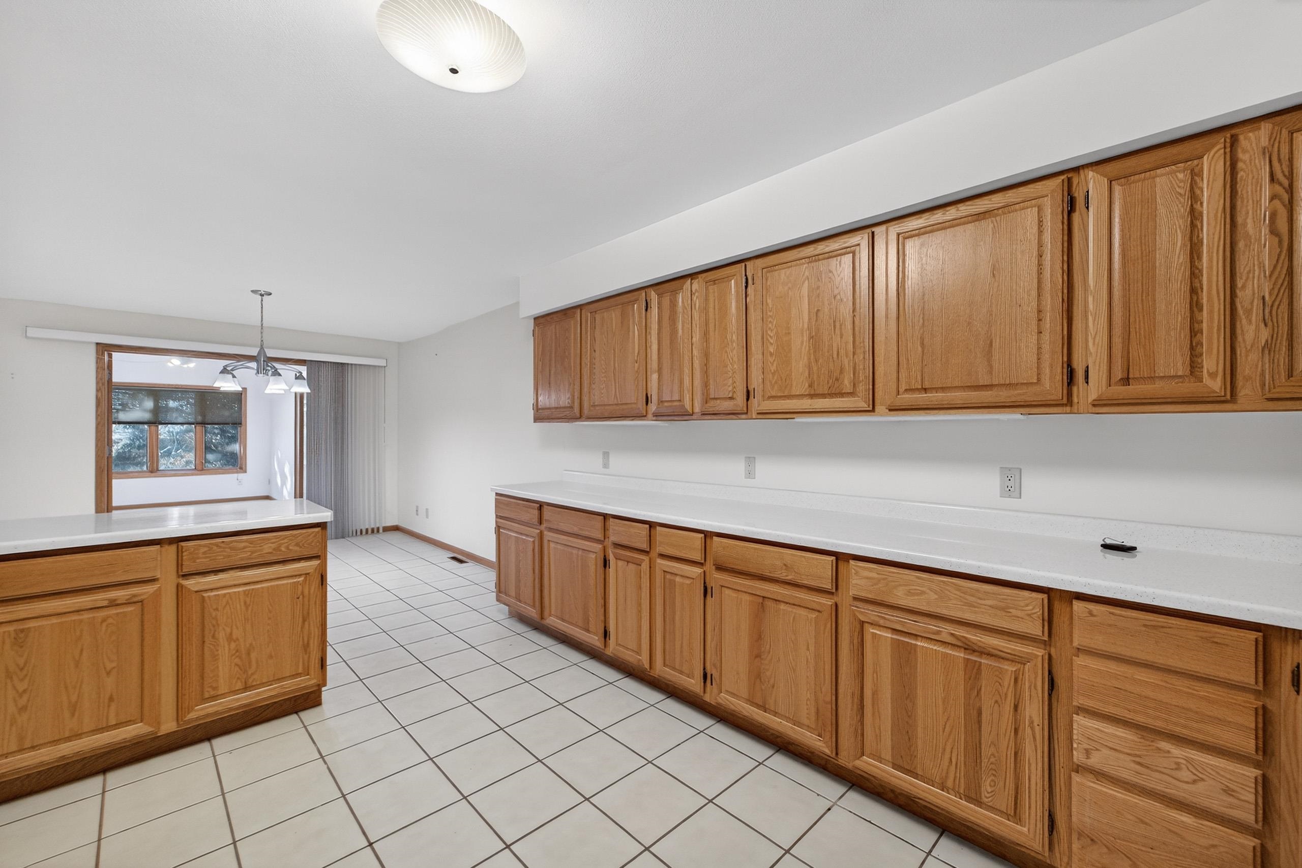 1214-1216 N High Point Road