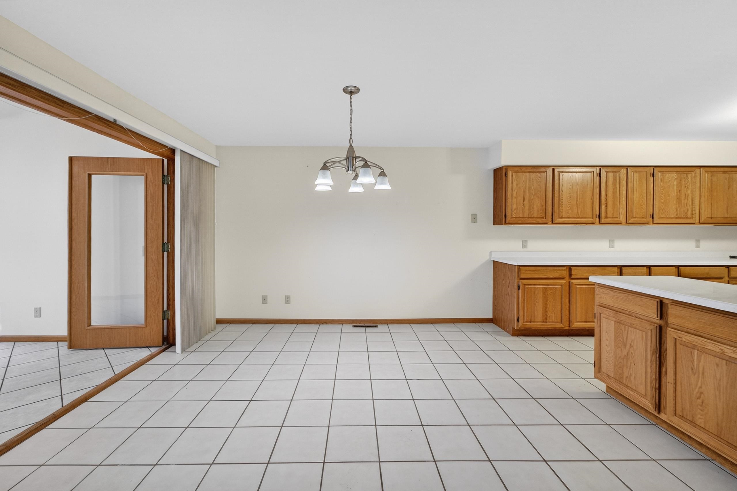 1214-1216 N High Point Road