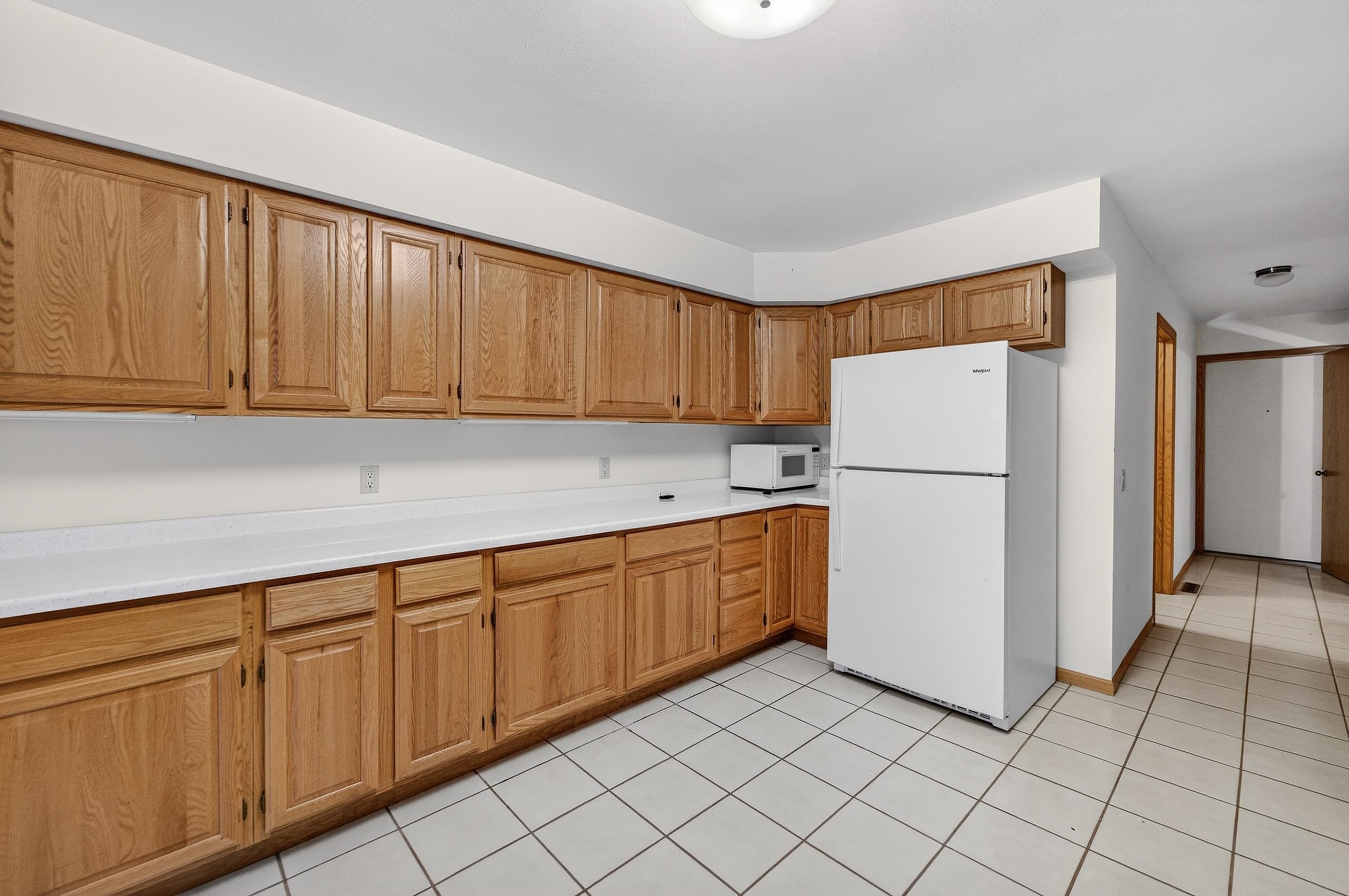 1214-1216 N High Point Road