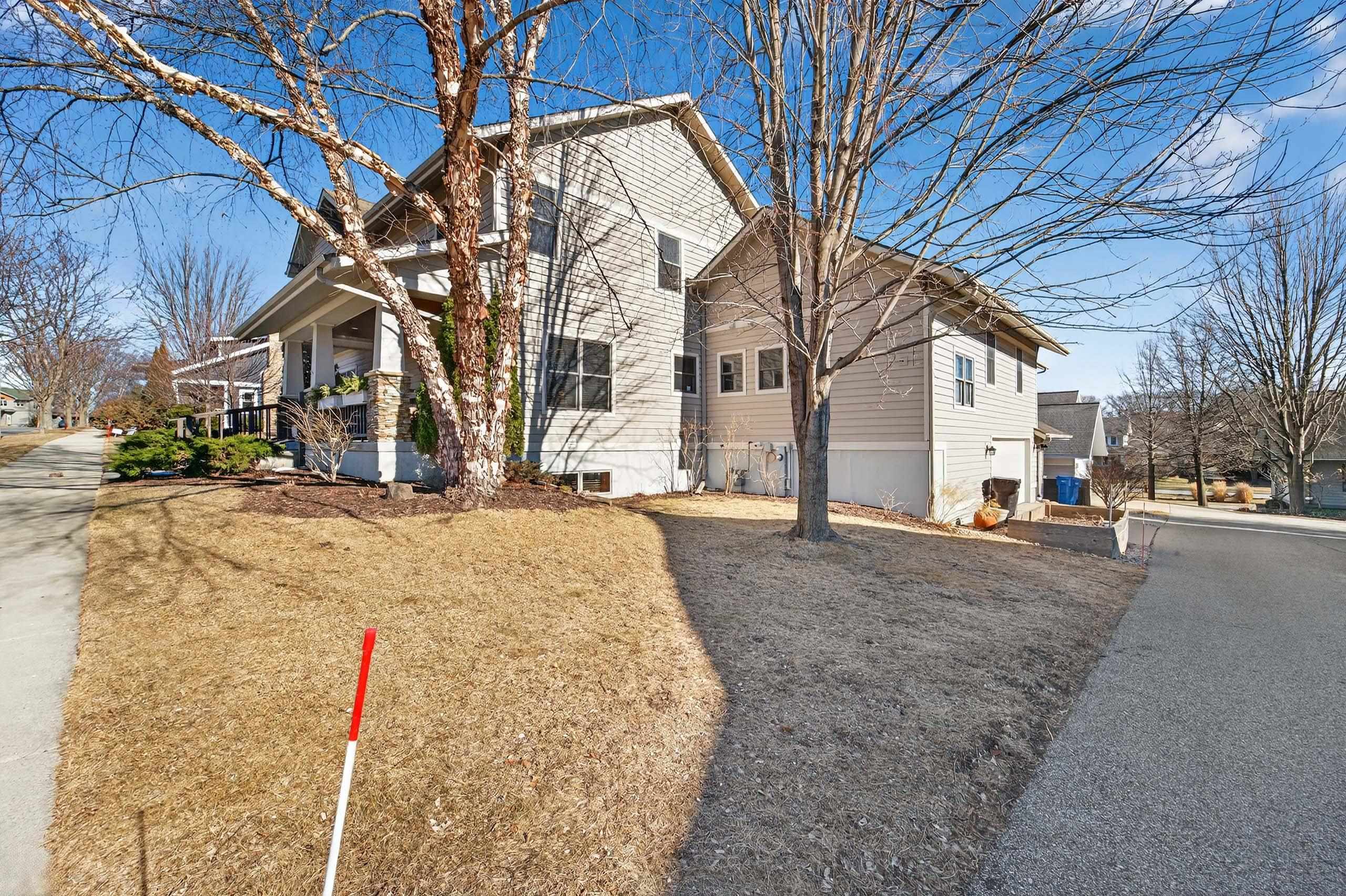 6833 Phil Lewis Way