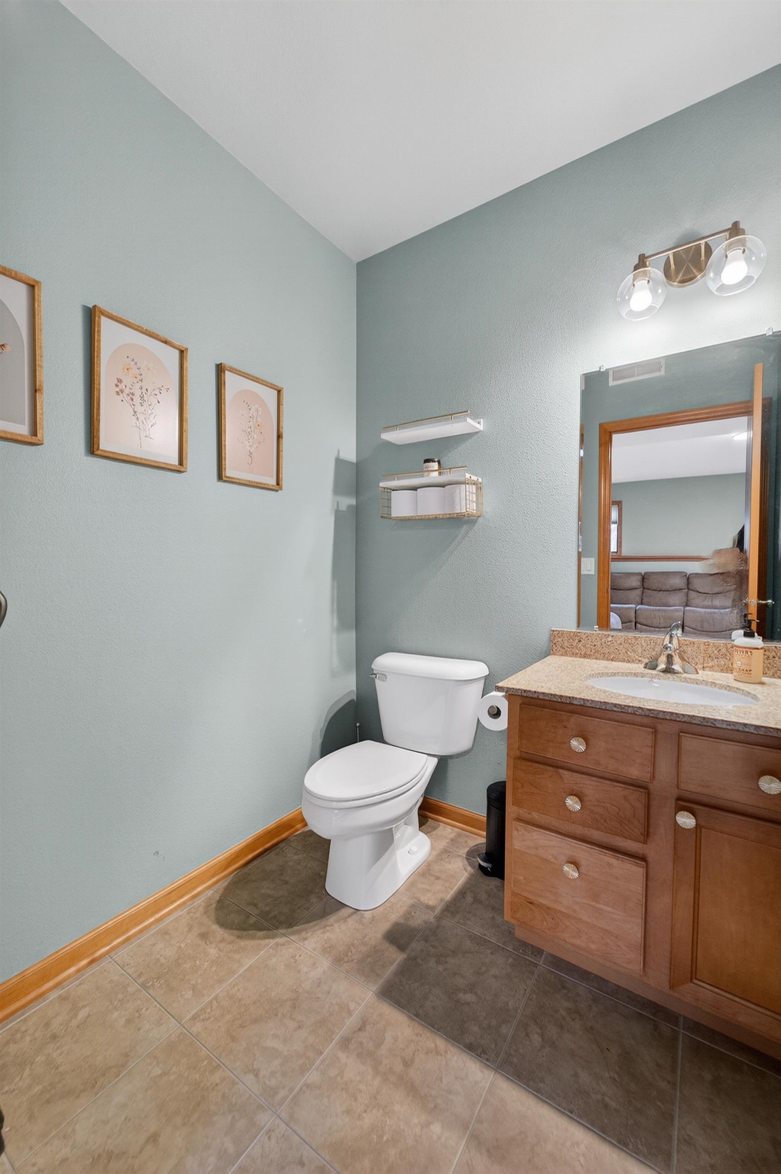 2000 Buckingham Road