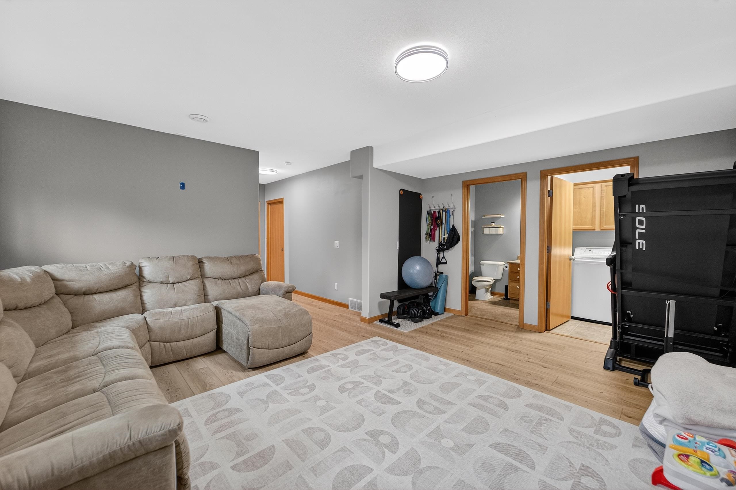 2000 Buckingham Road