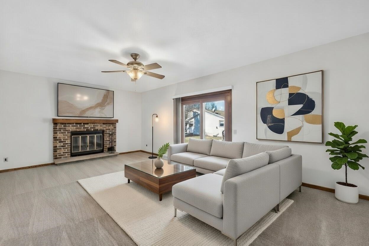 2567 Petersburg Circle