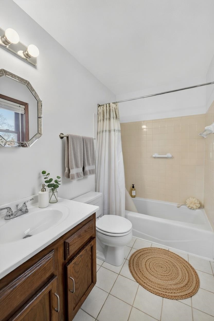 2567 Petersburg Circle