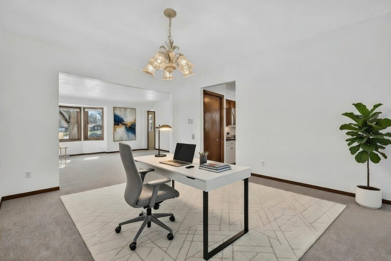 2567 Petersburg Circle