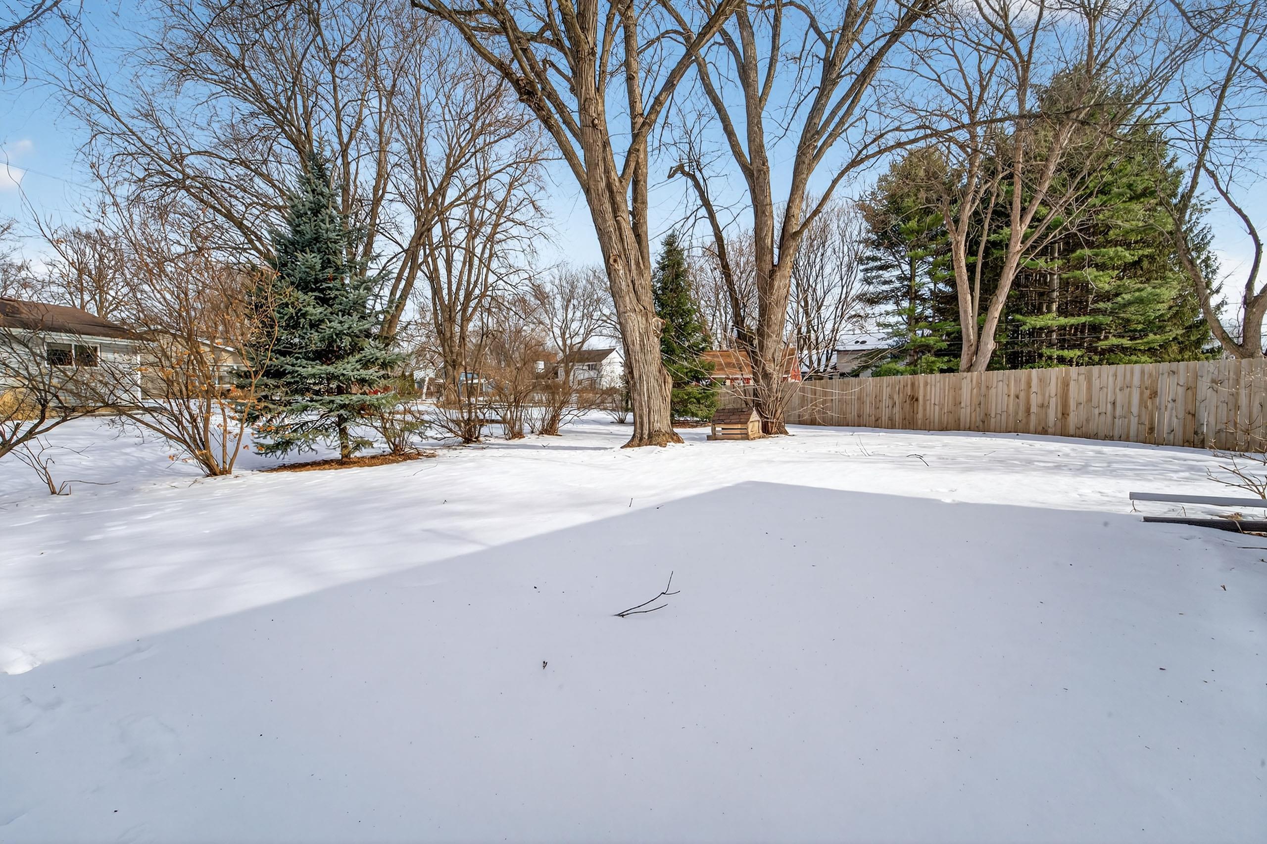 4914 Ralph Circle