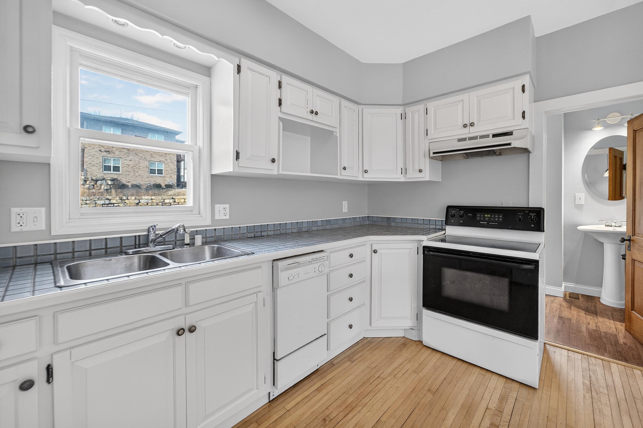 840 W Jefferson Street