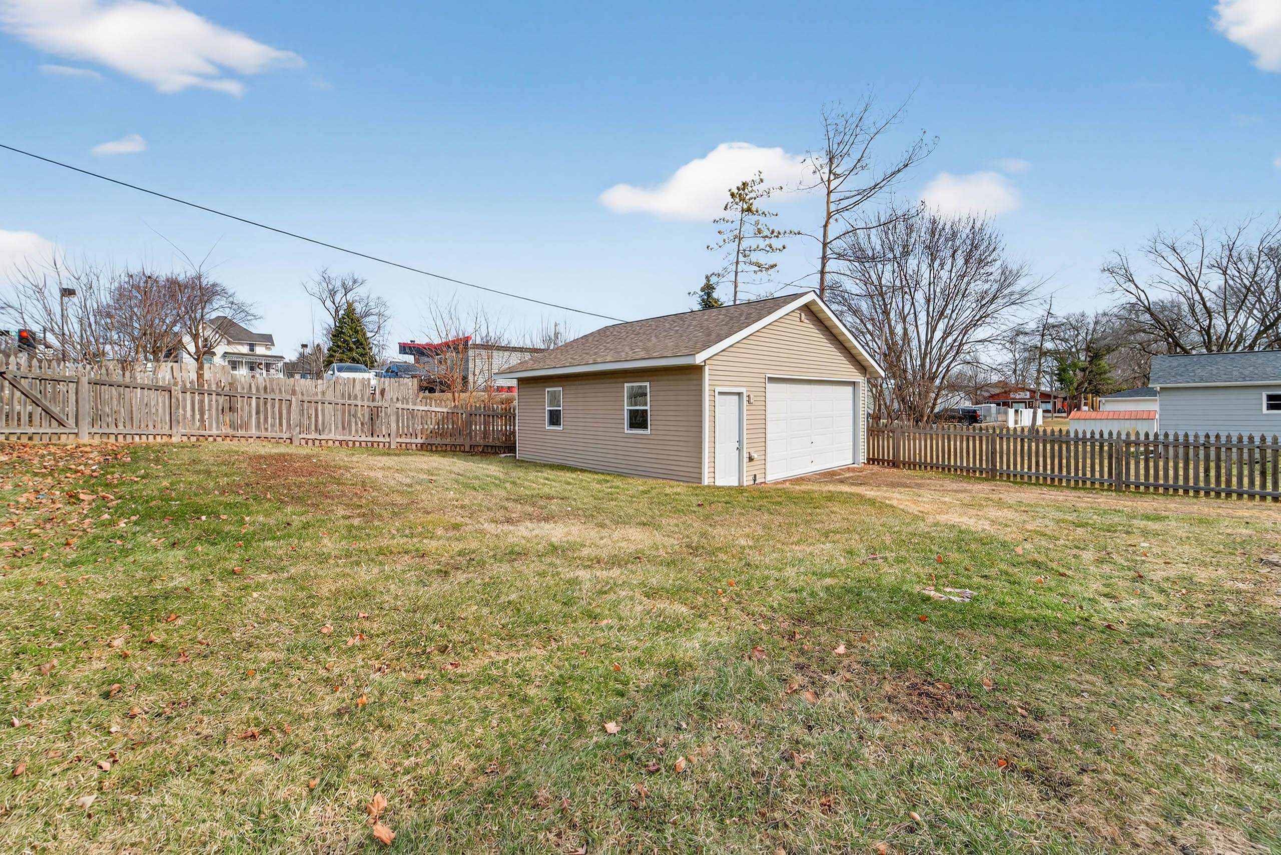 840 W Jefferson Street