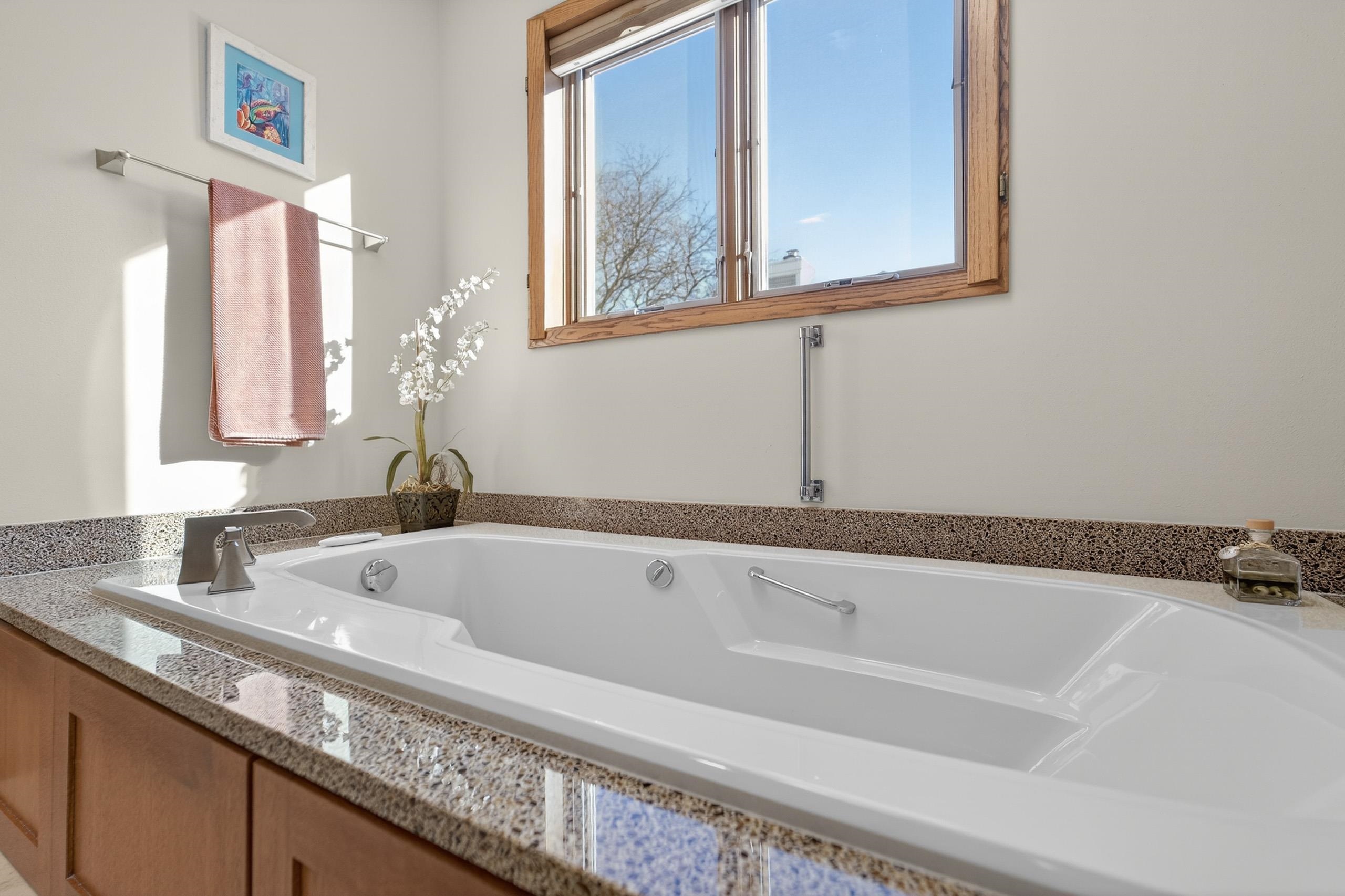 12 Oak Creek Trail