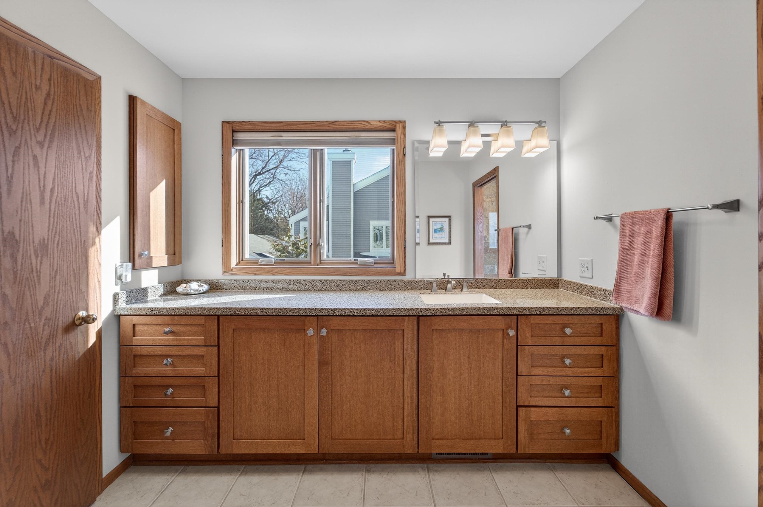 12 Oak Creek Trail