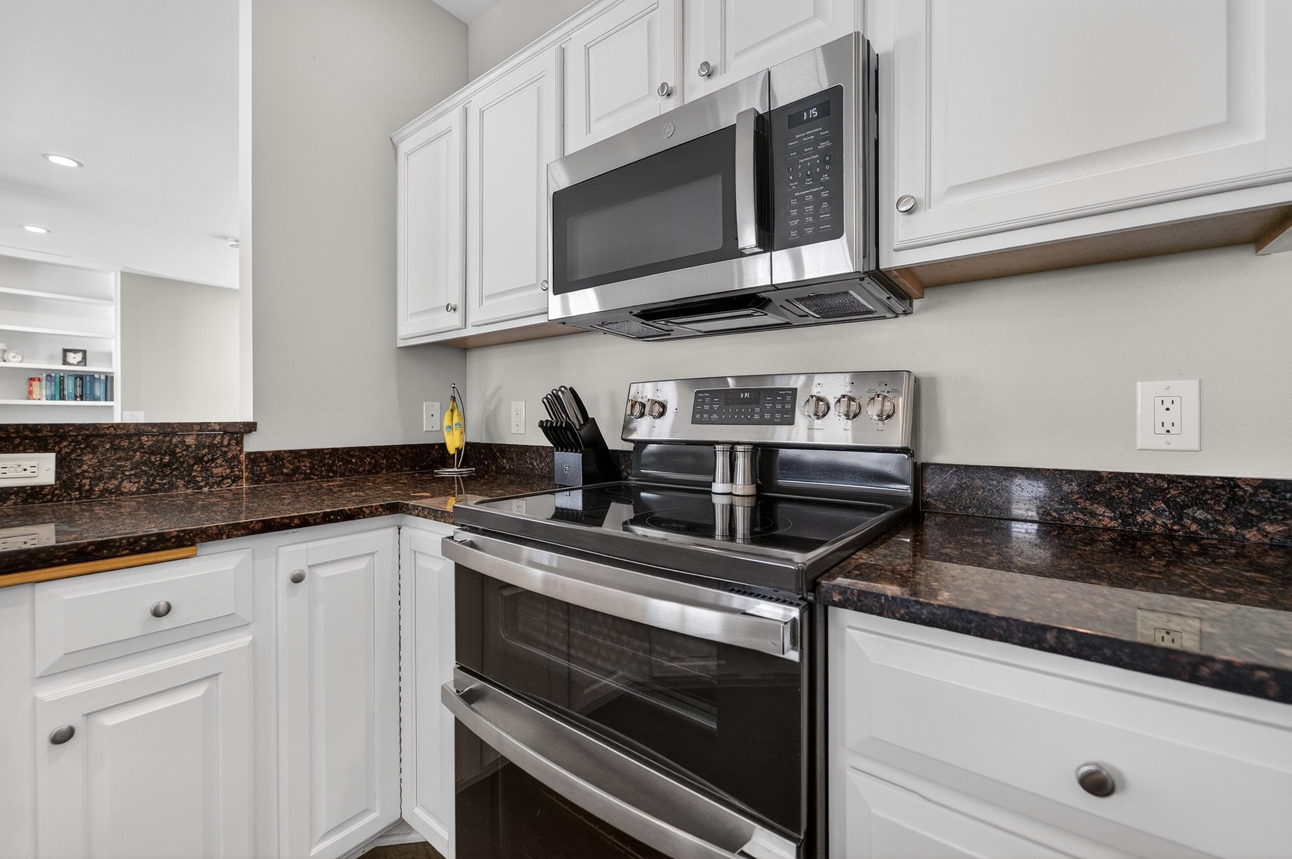 7571 Heather Knoll Lane