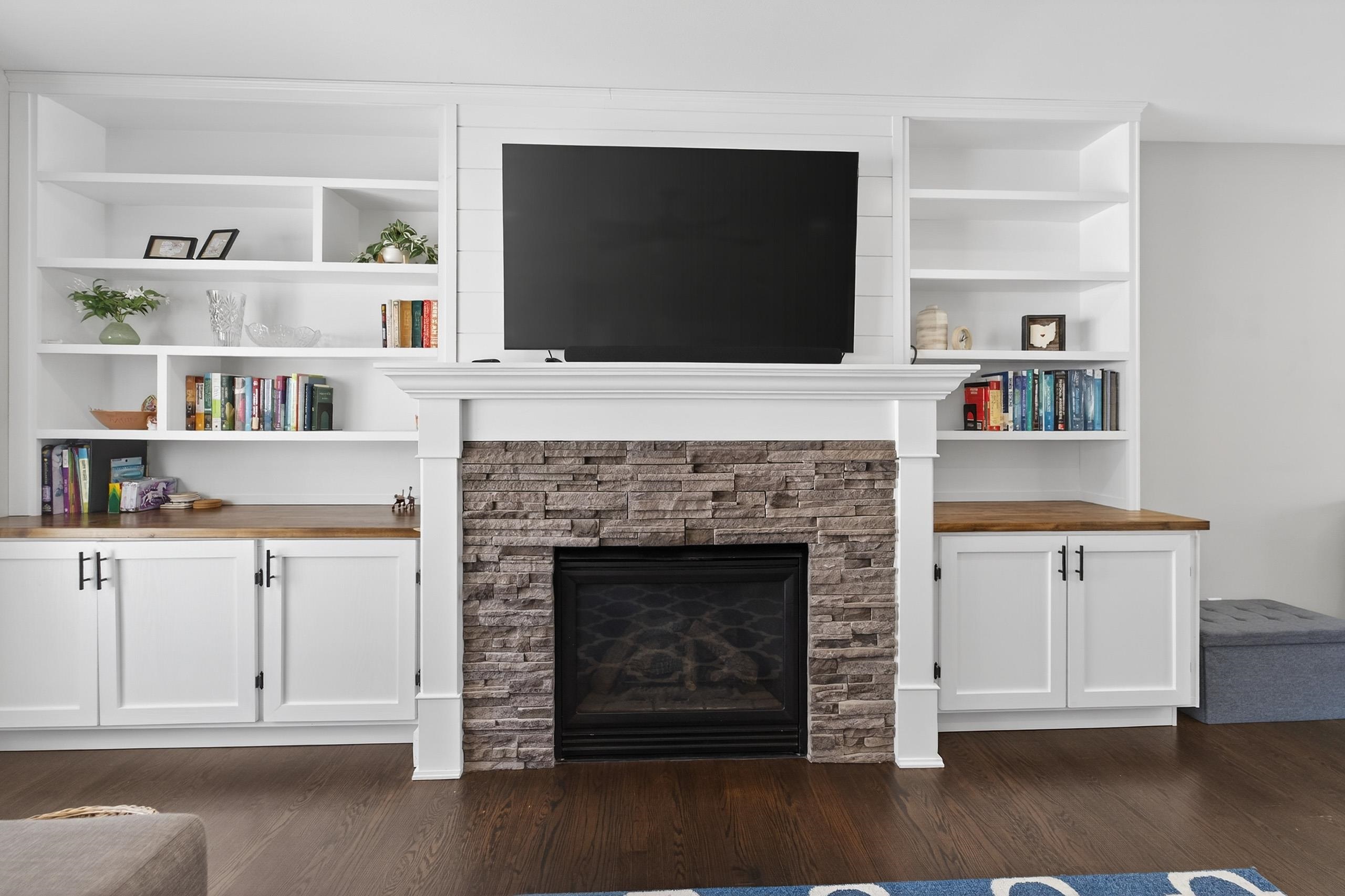 7571 Heather Knoll Lane