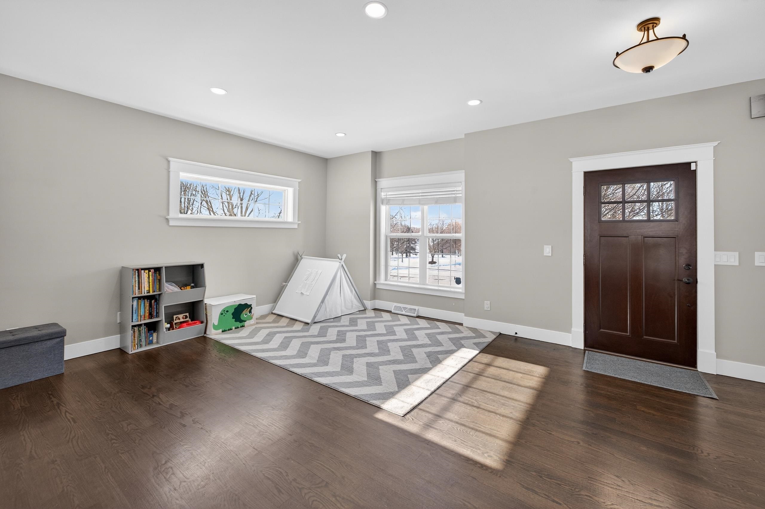 7571 Heather Knoll Lane