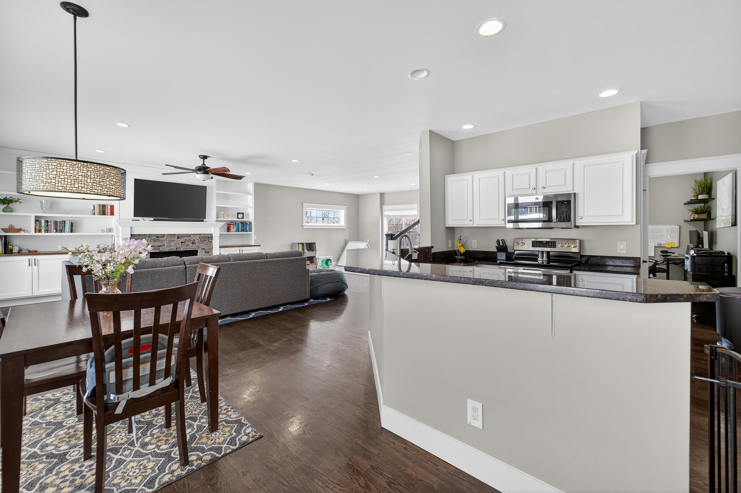 7571 Heather Knoll Lane