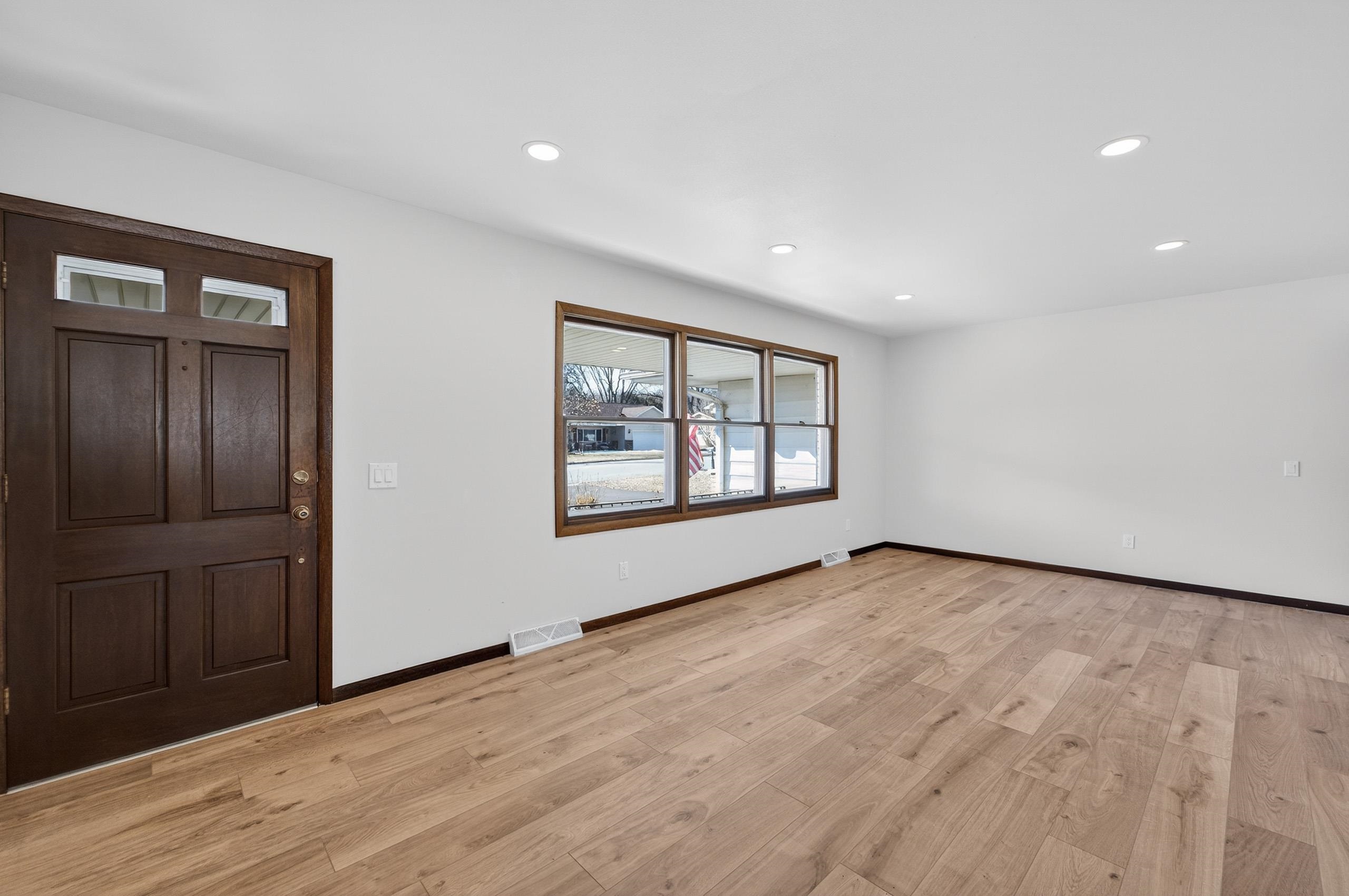 5736 Pembroke Drive