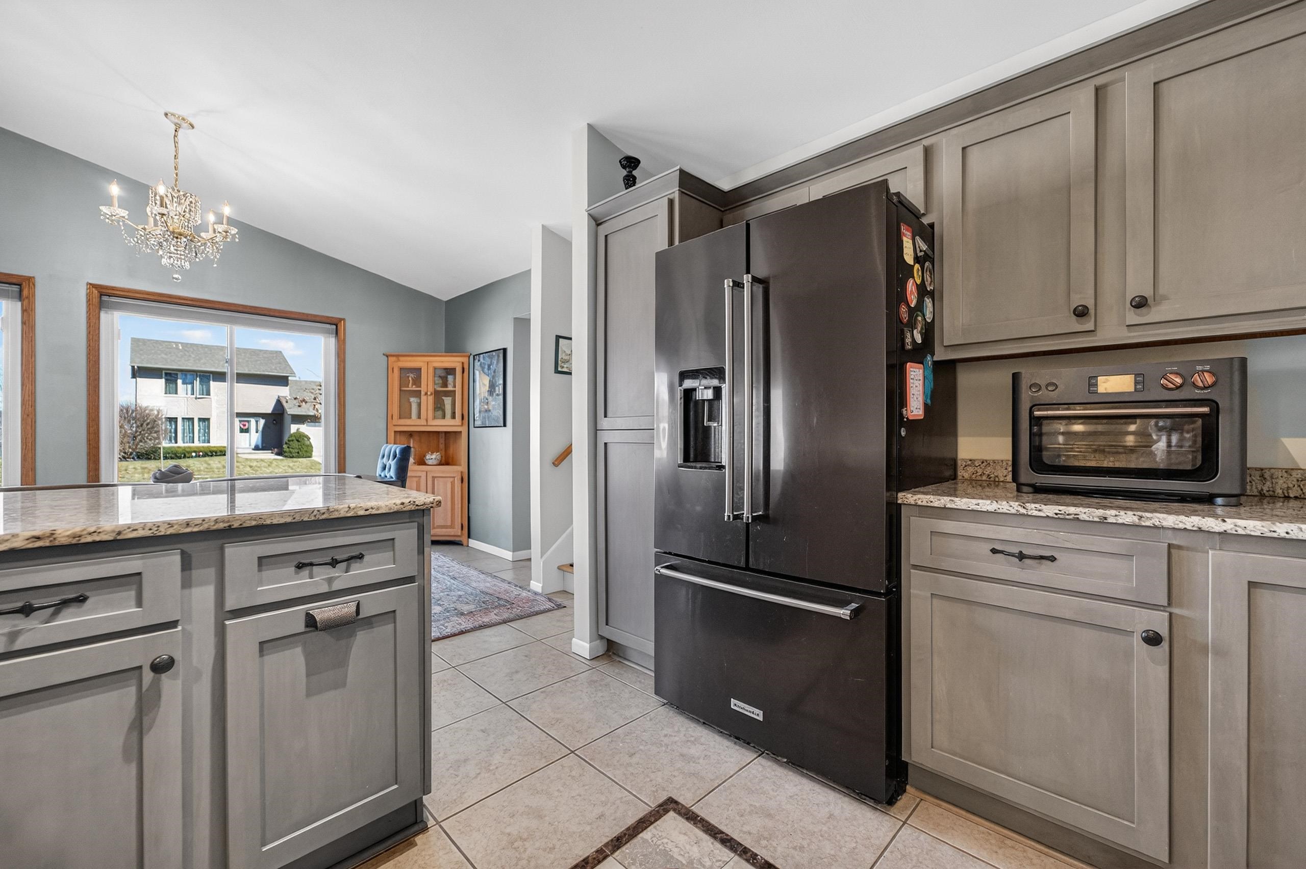 7115 Spring Hill Drive