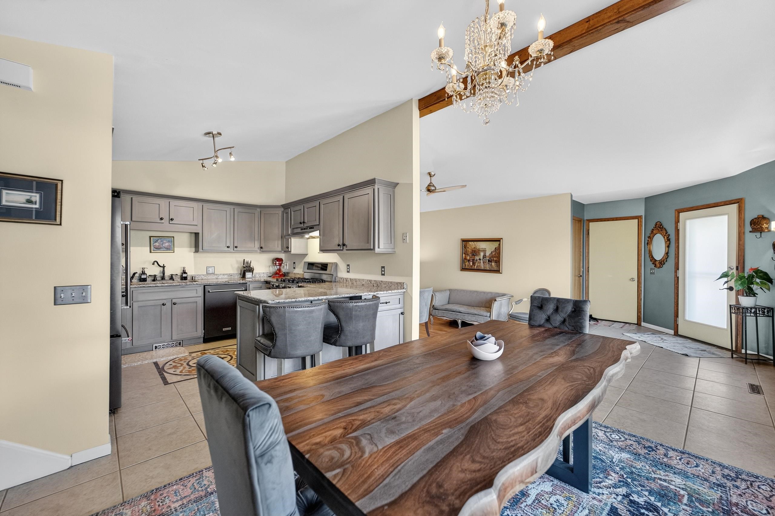 7115 Spring Hill Drive