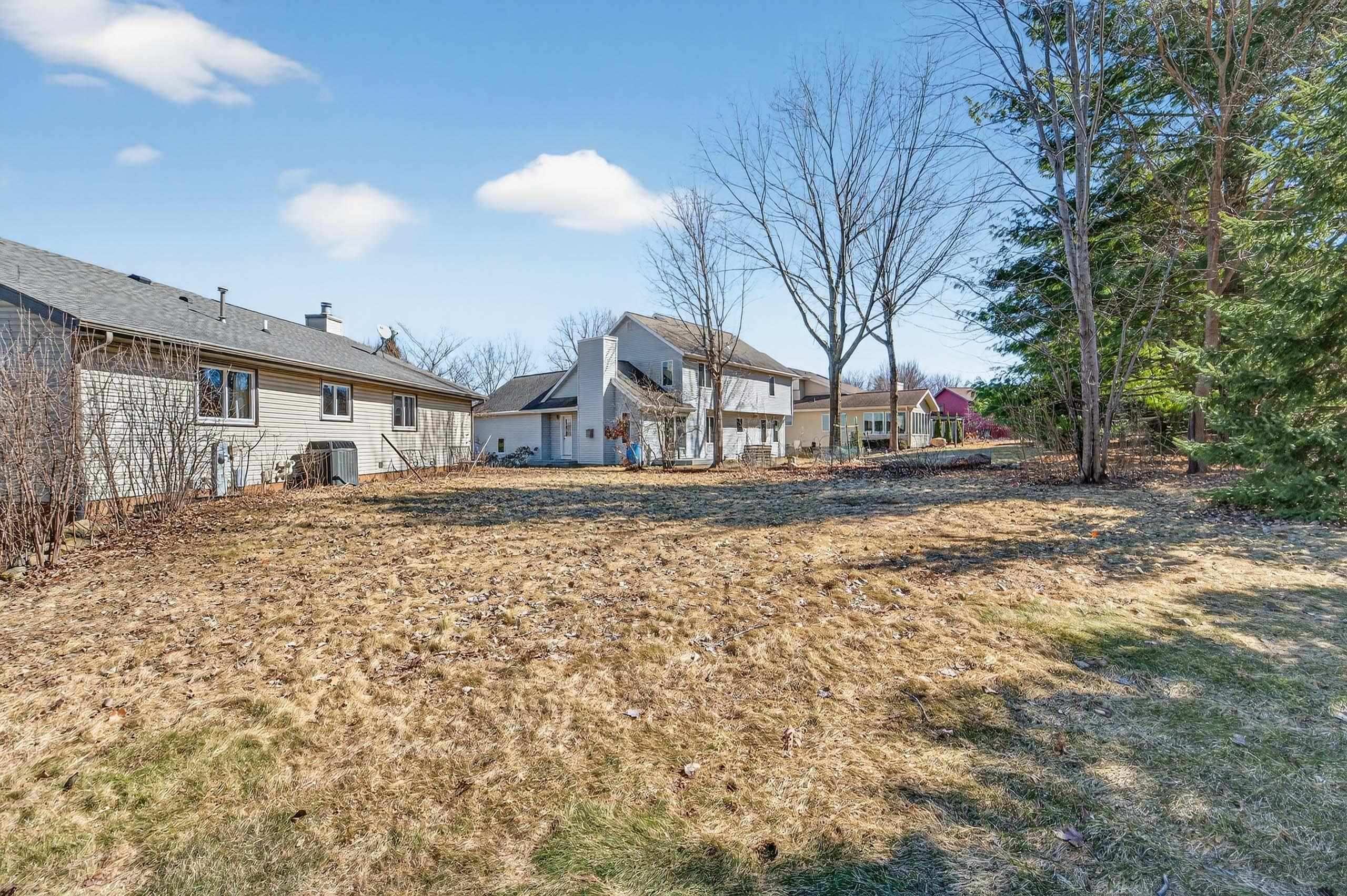 7115 Spring Hill Drive