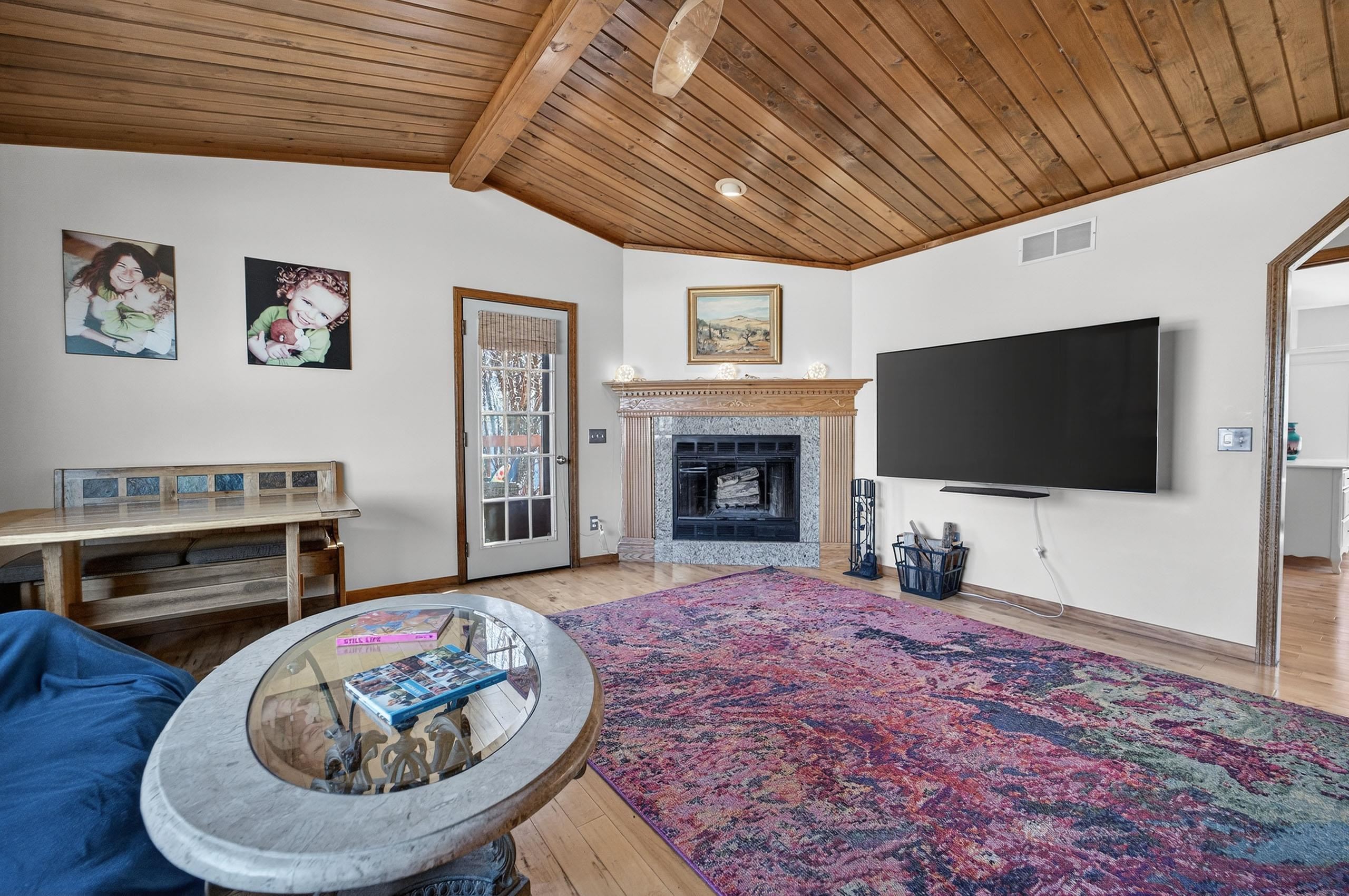 7115 Spring Hill Drive