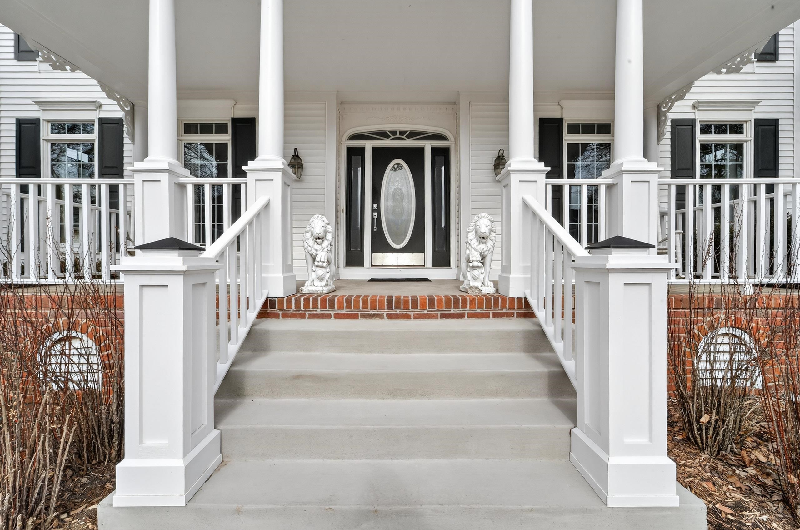 1614 Blue Ridge Trail