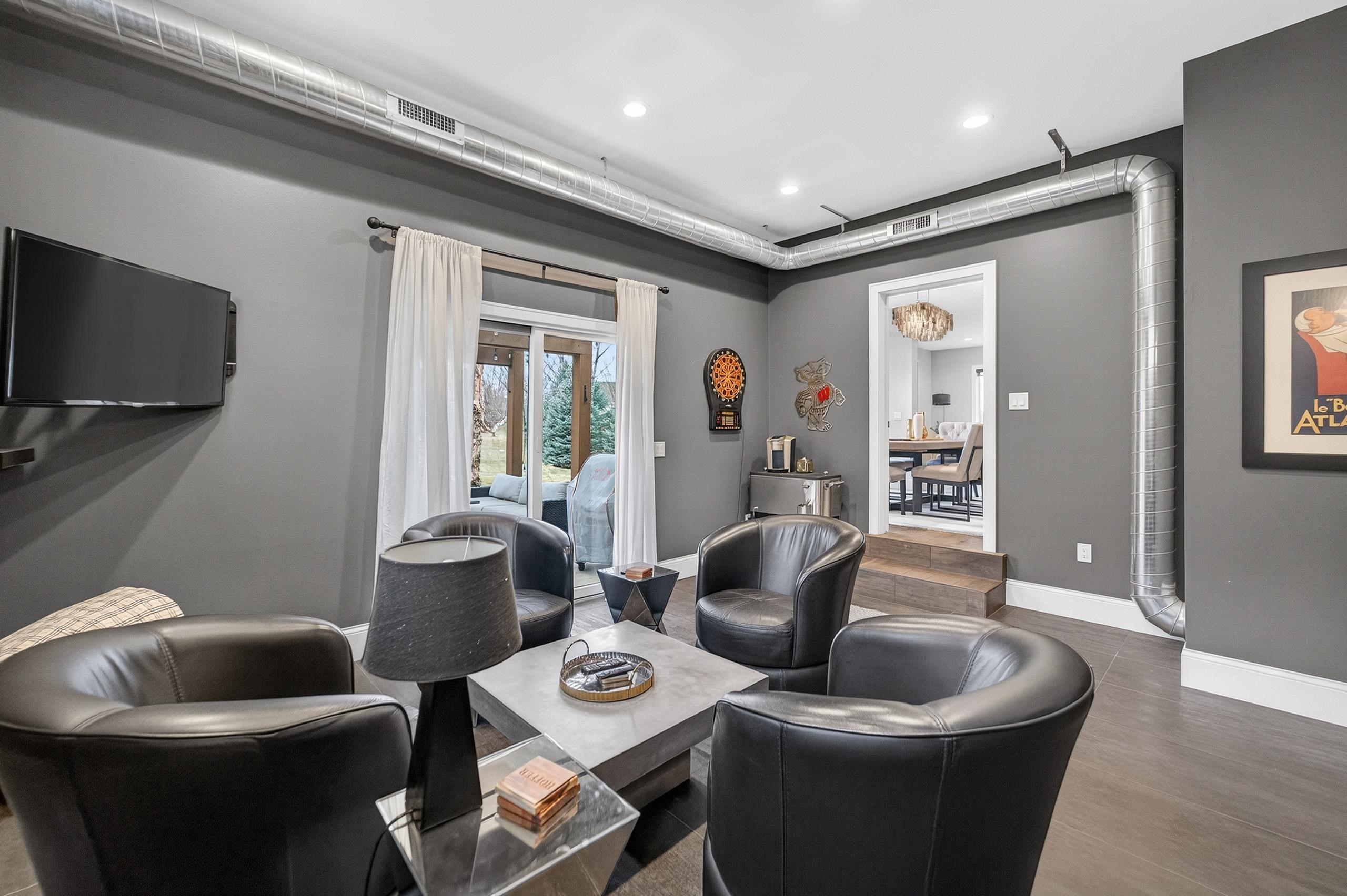 679 Inverness Street