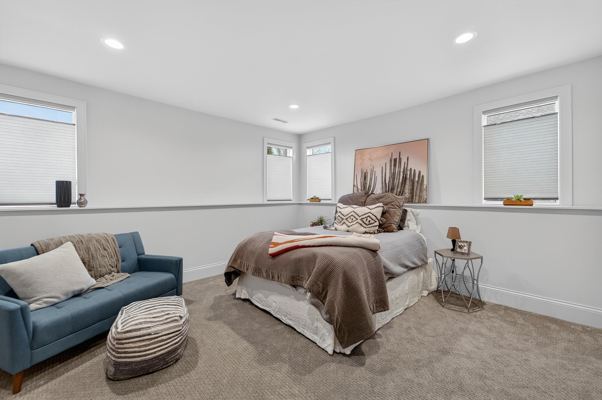 679 Inverness Street