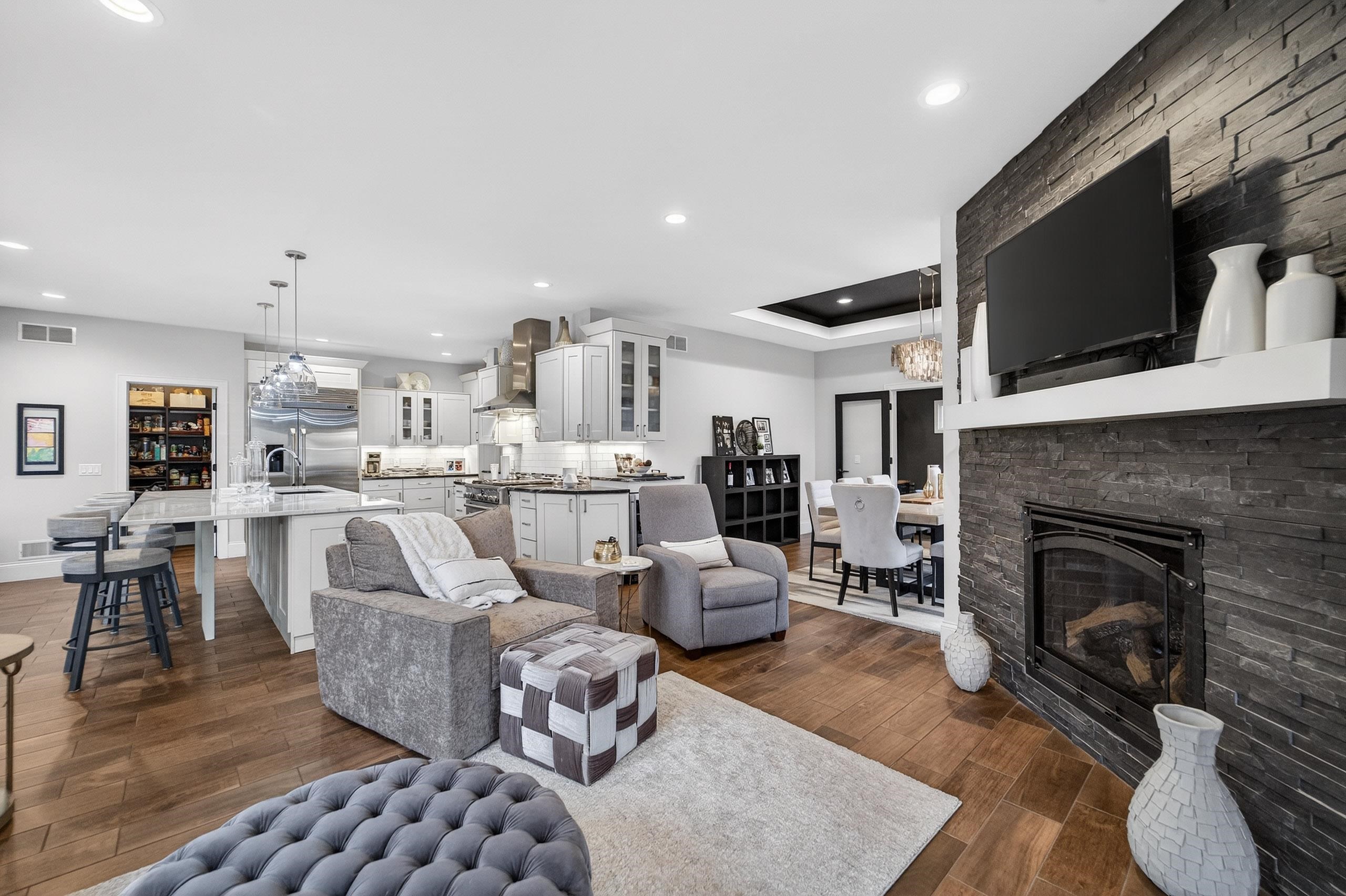 679 Inverness Street