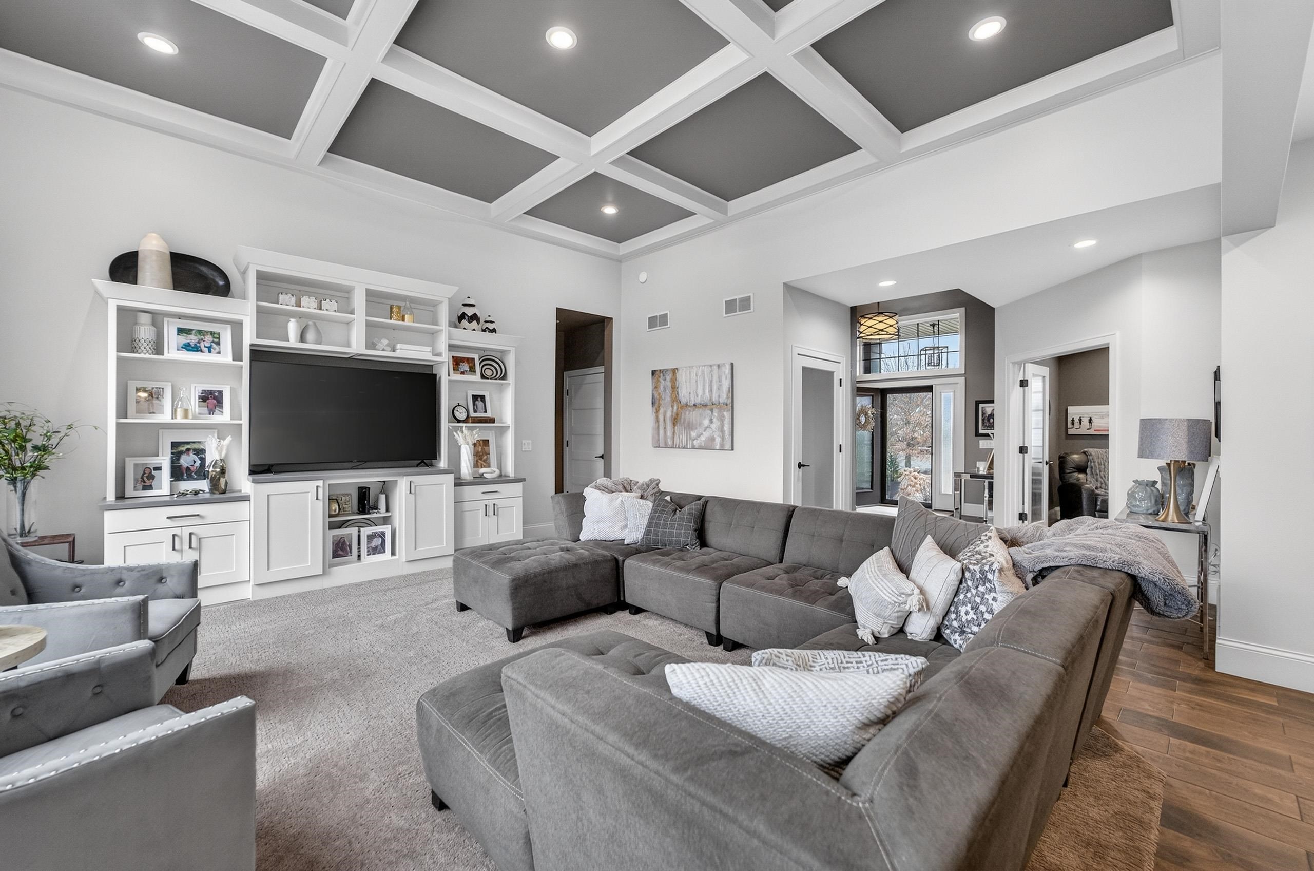 679 Inverness Street