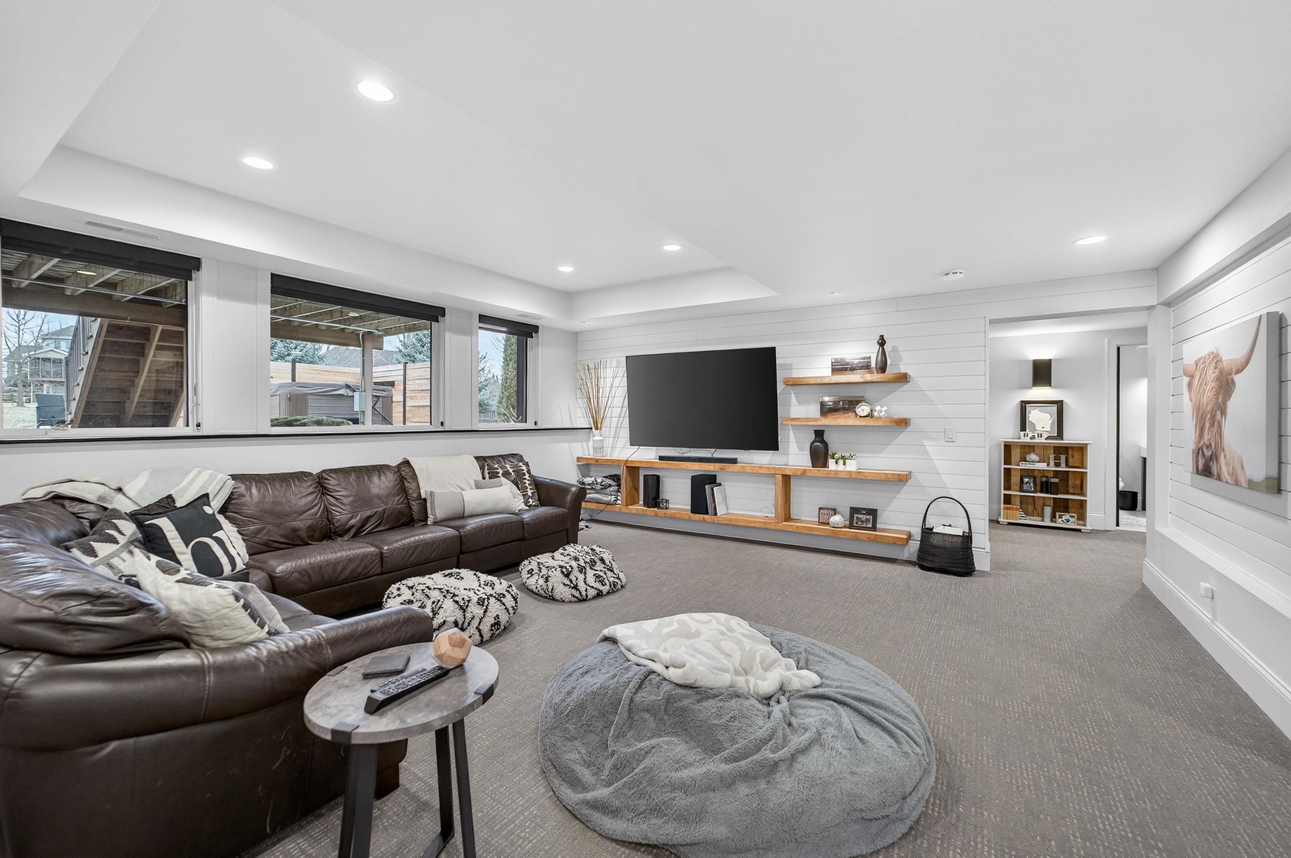 679 Inverness Street