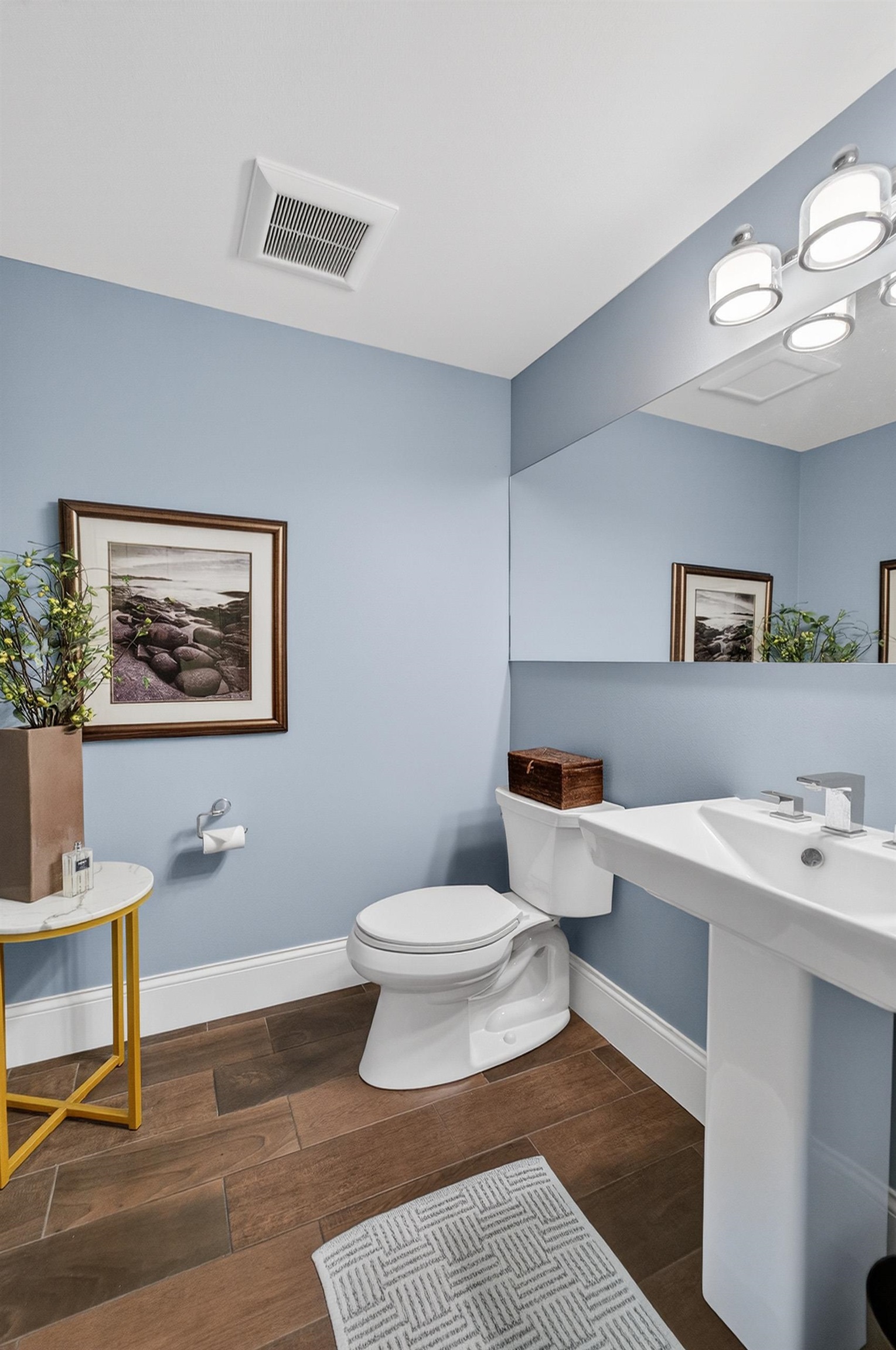 679 Inverness Street