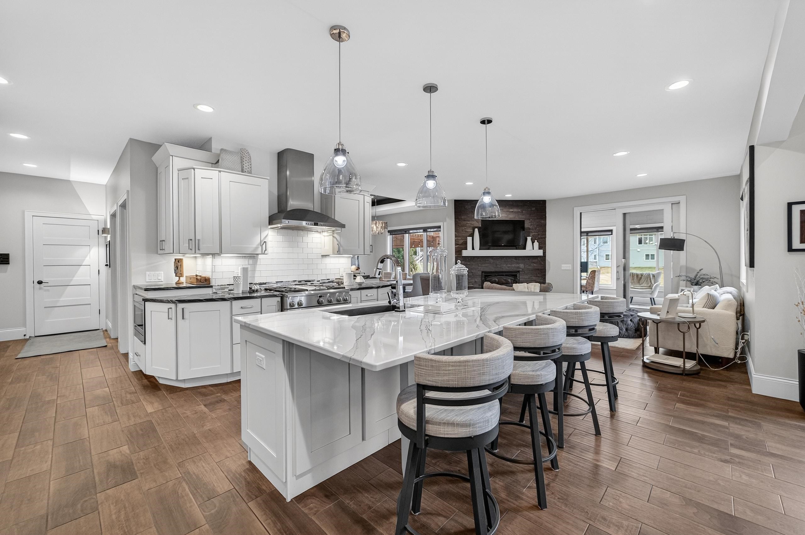 679 Inverness Street