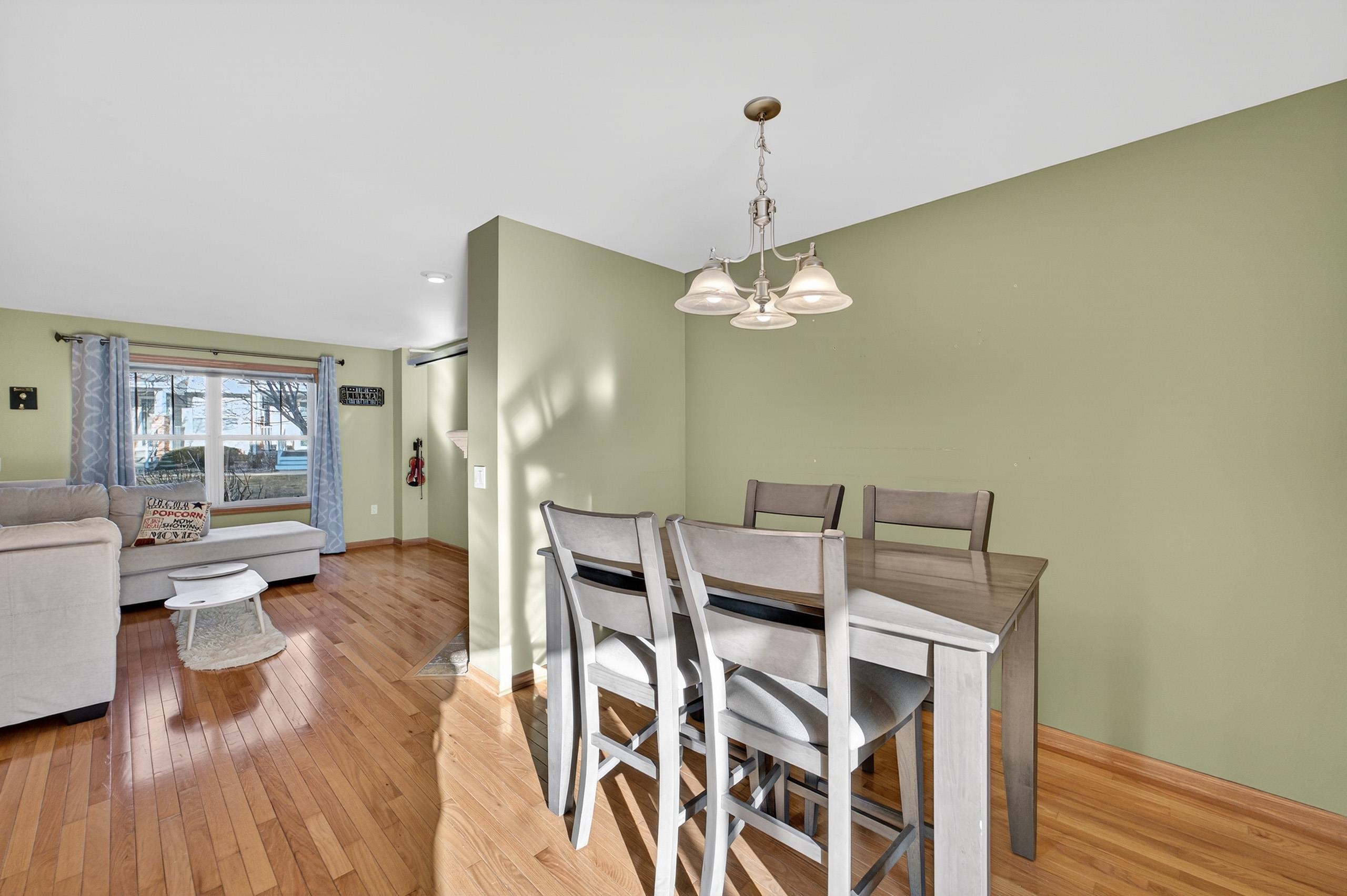 719 Cricket Lane 3