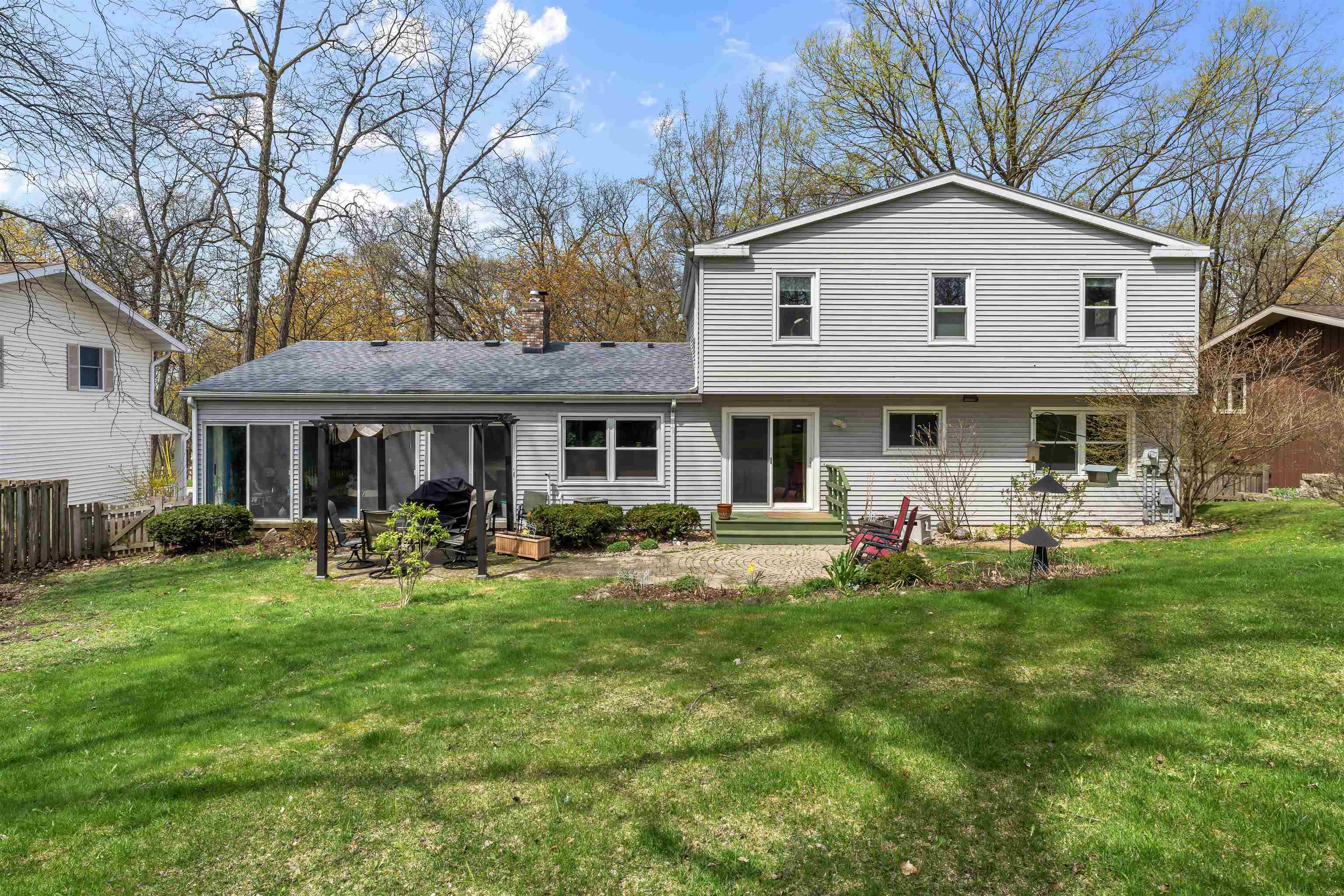 533 Shady Wood Way