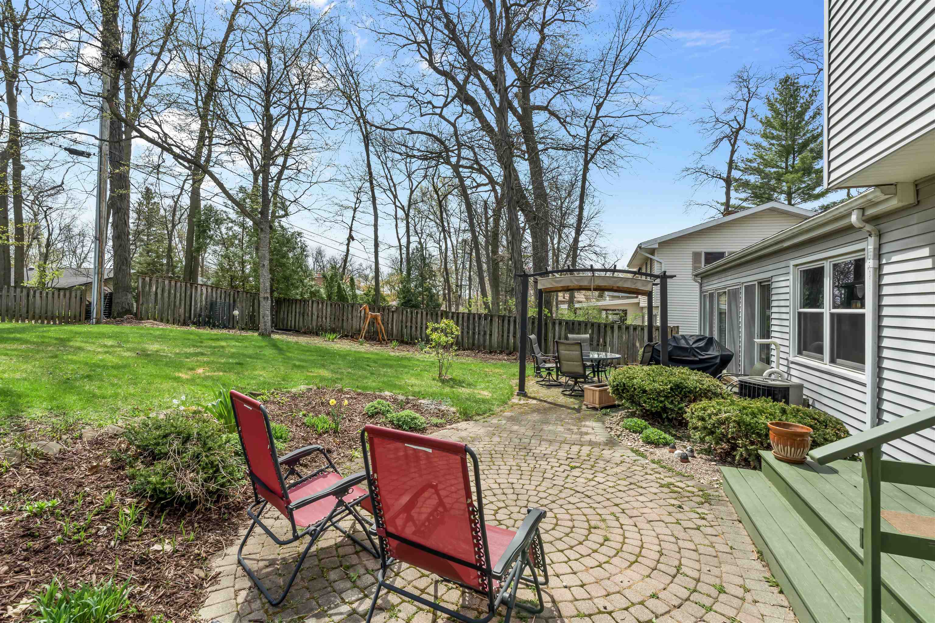 533 Shady Wood Way