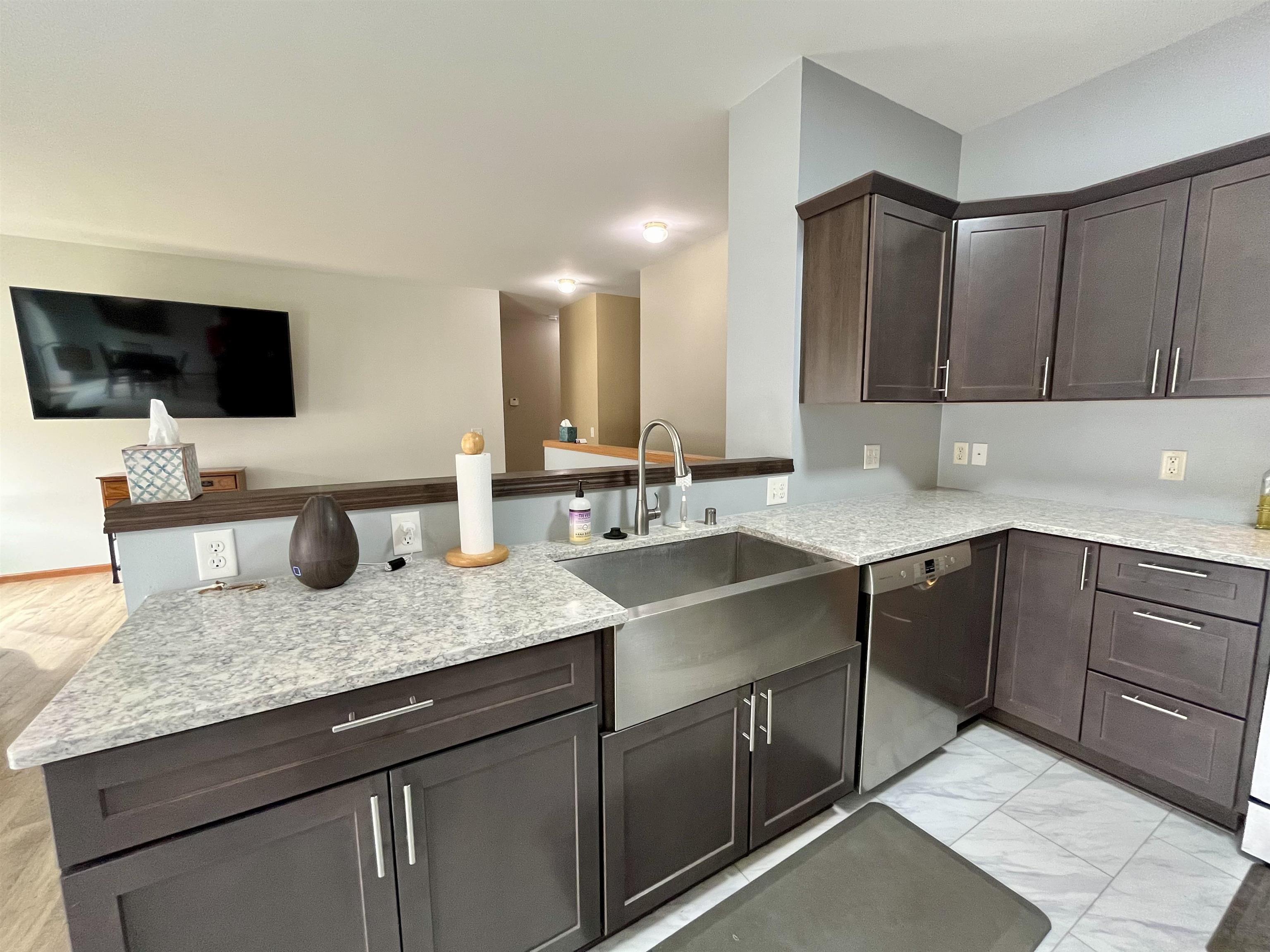 534 Goldenrod Circle