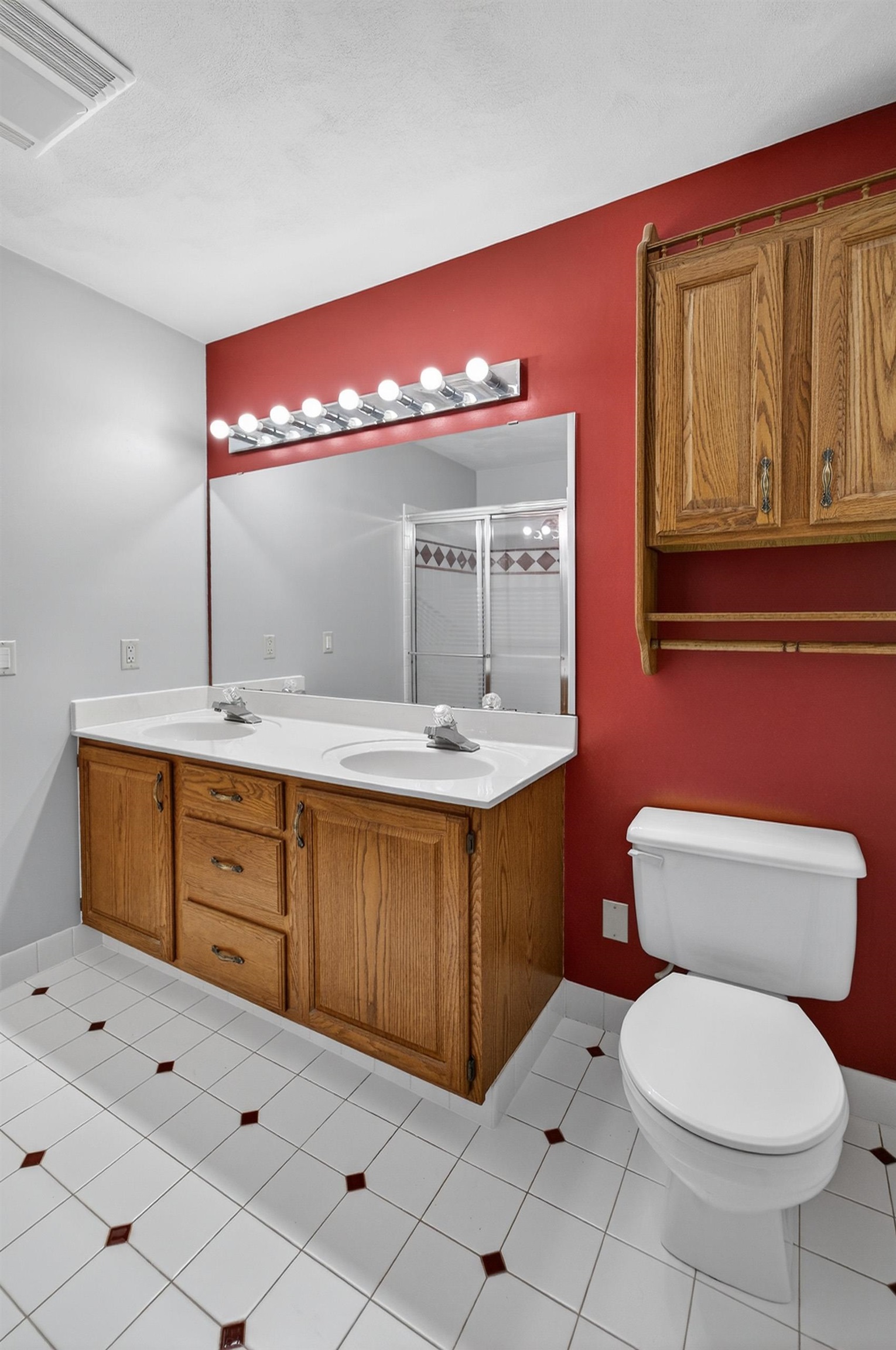 588 Washington Street