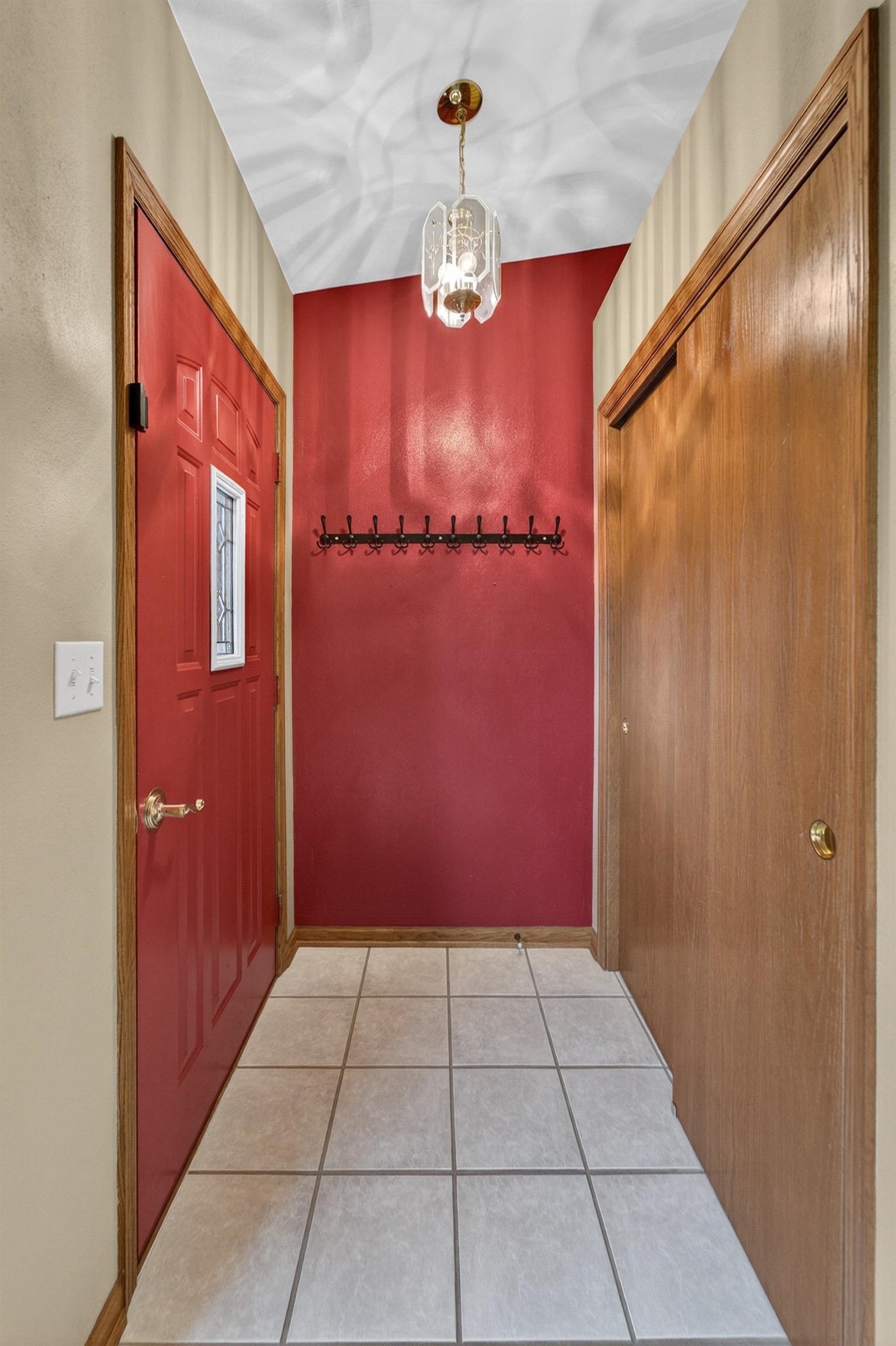 588 Washington Street