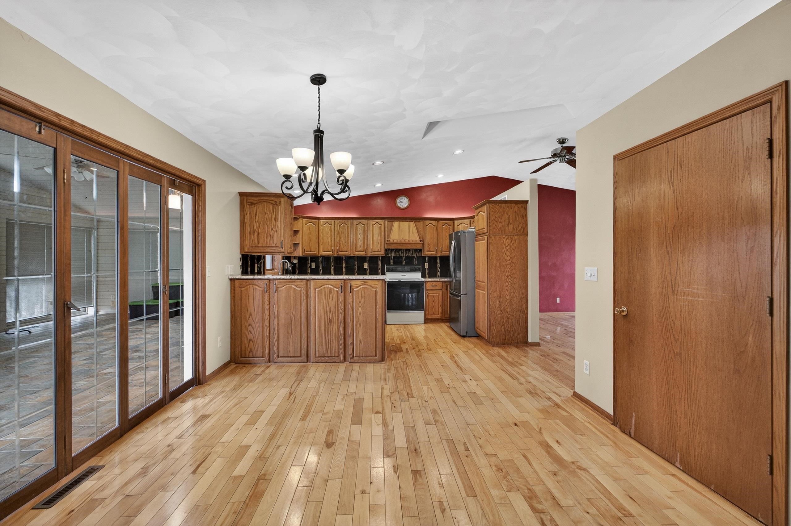 588 Washington Street