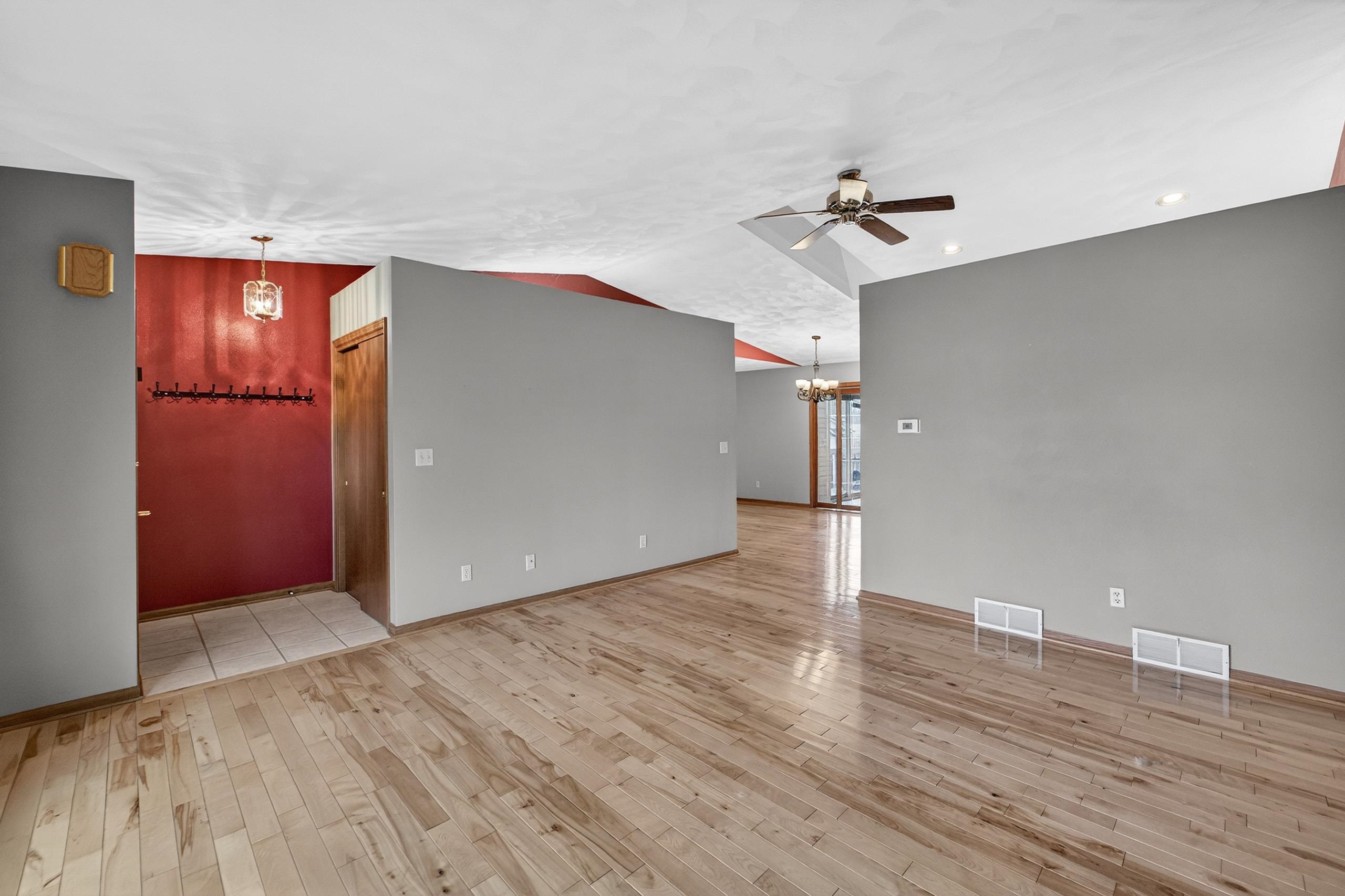 588 Washington Street