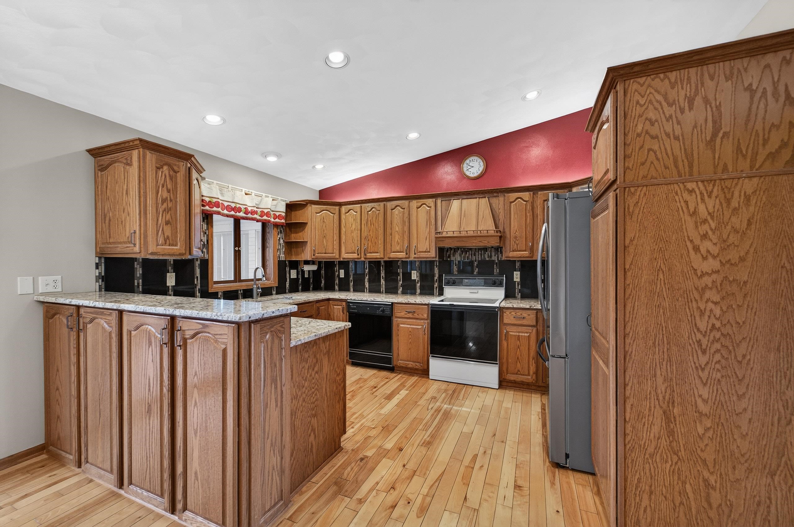 588 Washington Street