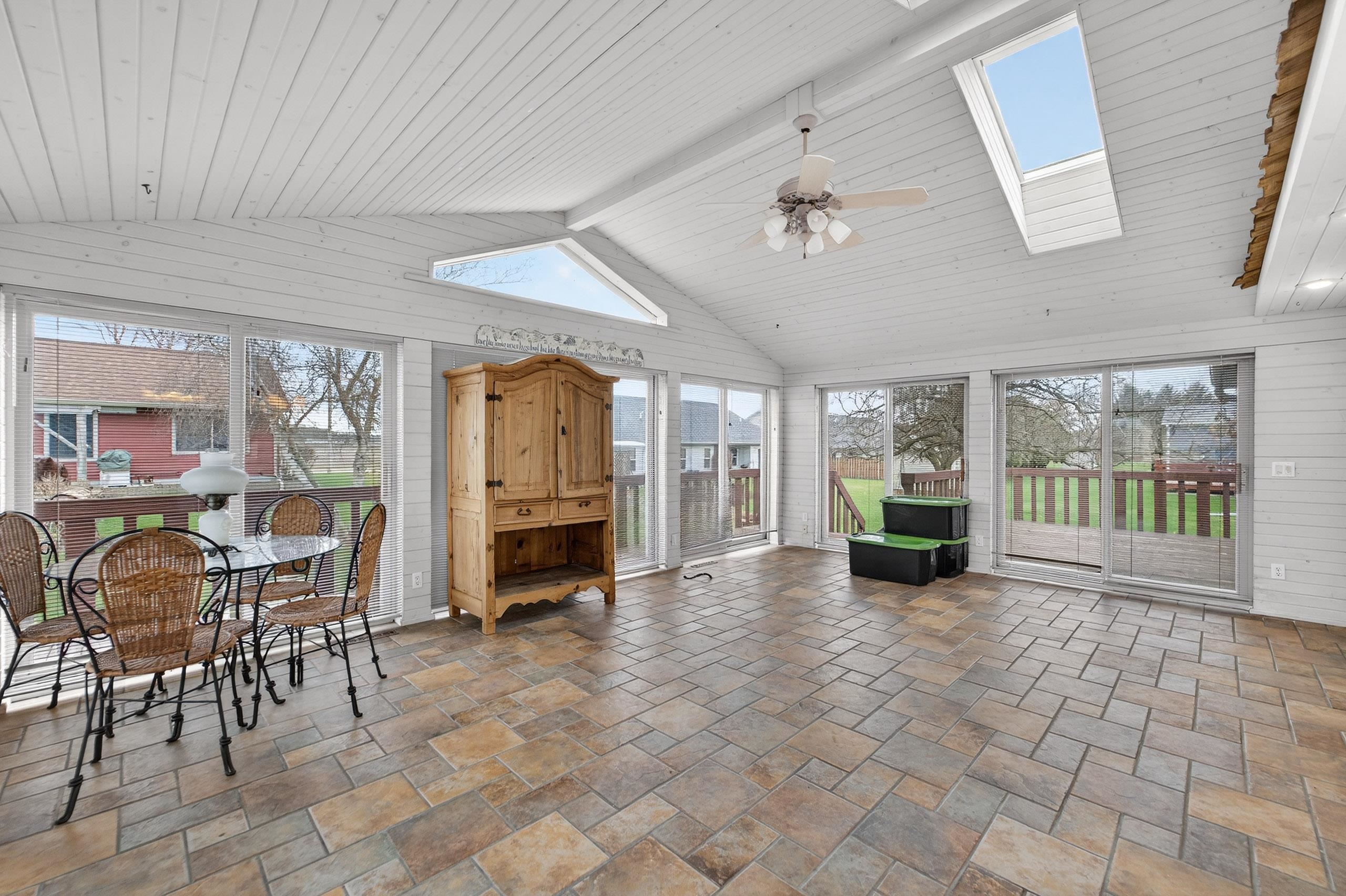 588 Washington Street