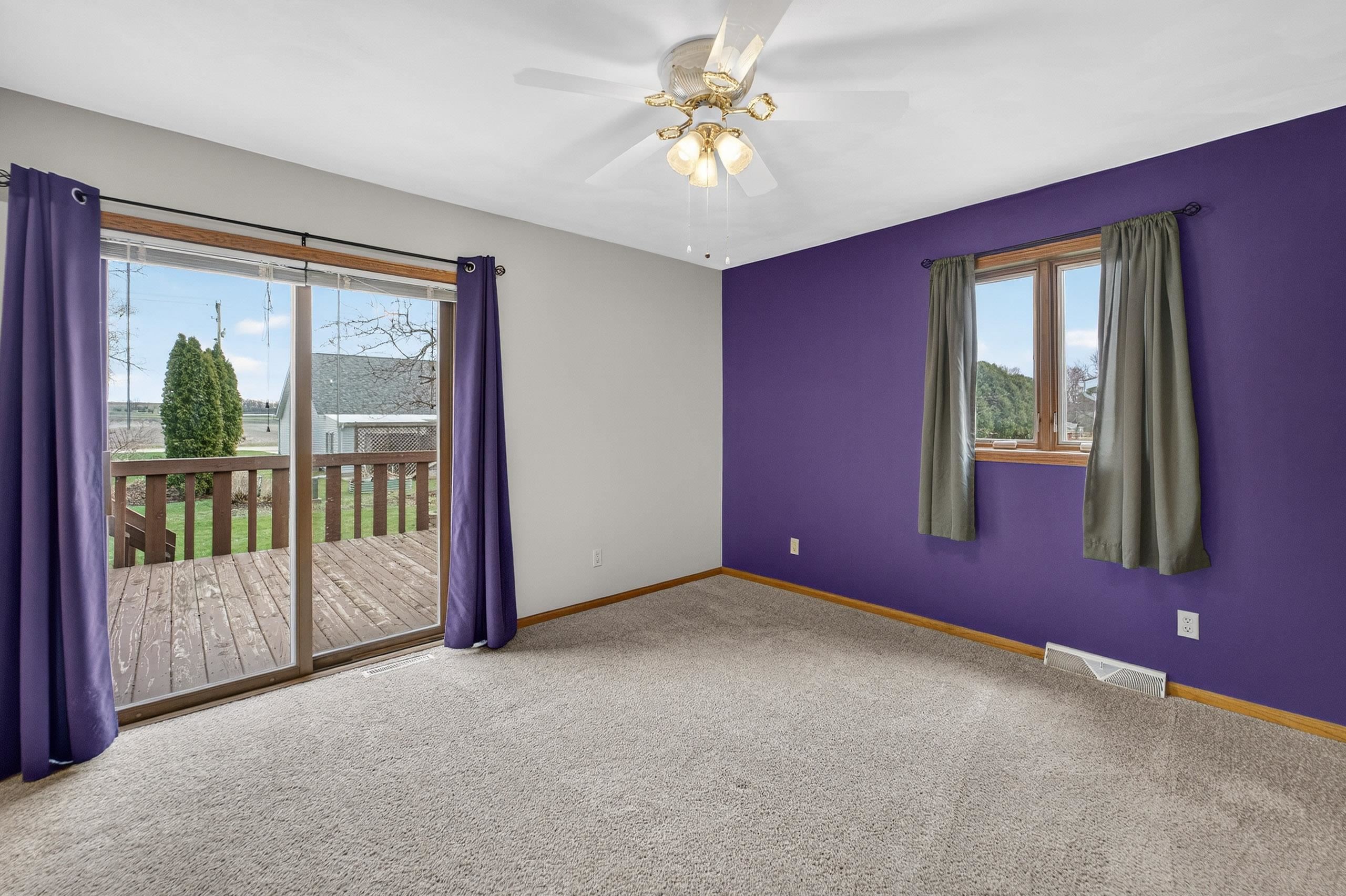 588 Washington Street